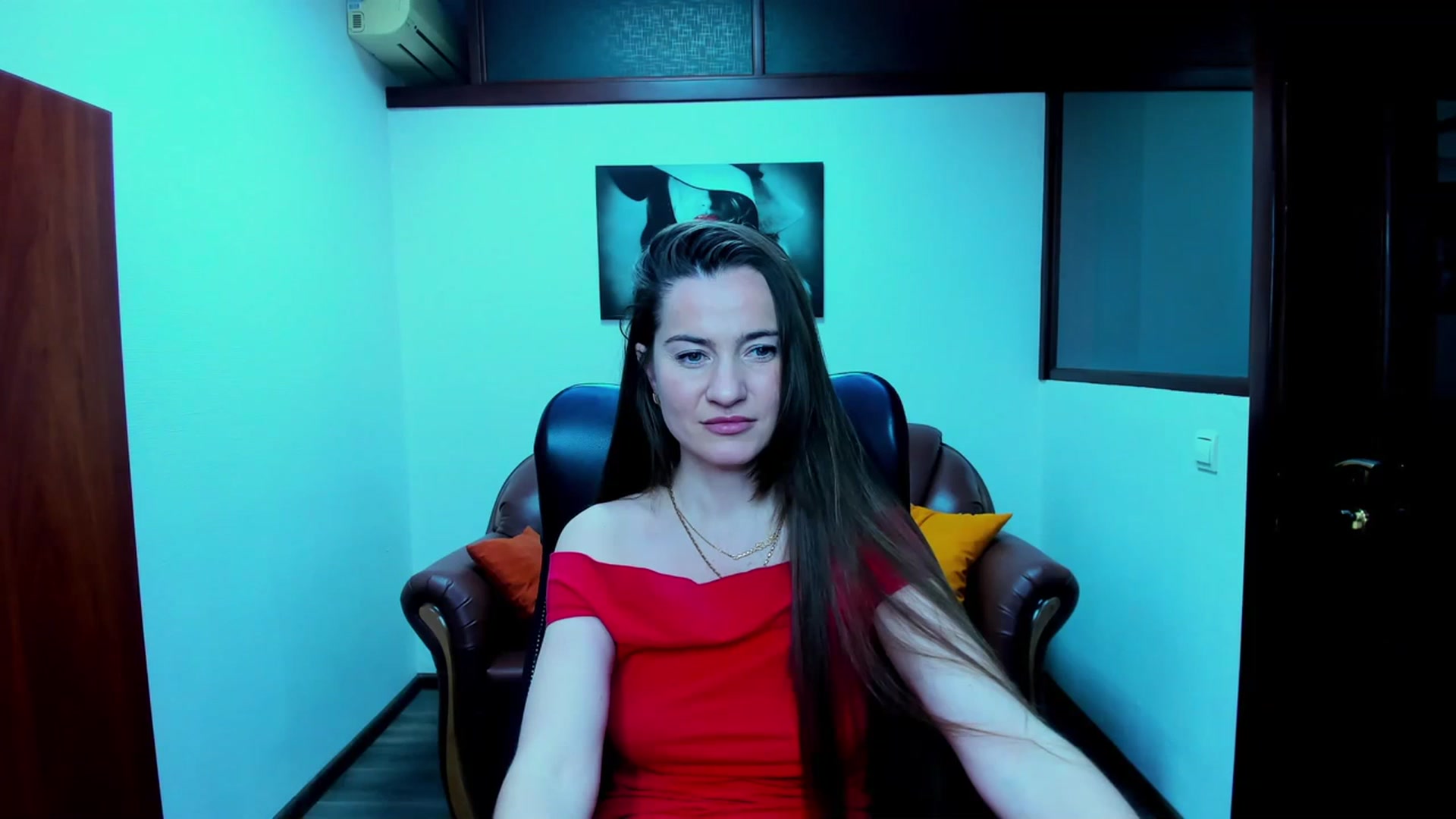 Gallery image thumbnail from Tilly_Casti's myfreecams stream on, 03/03/2024, 17:33 image 19 of 20