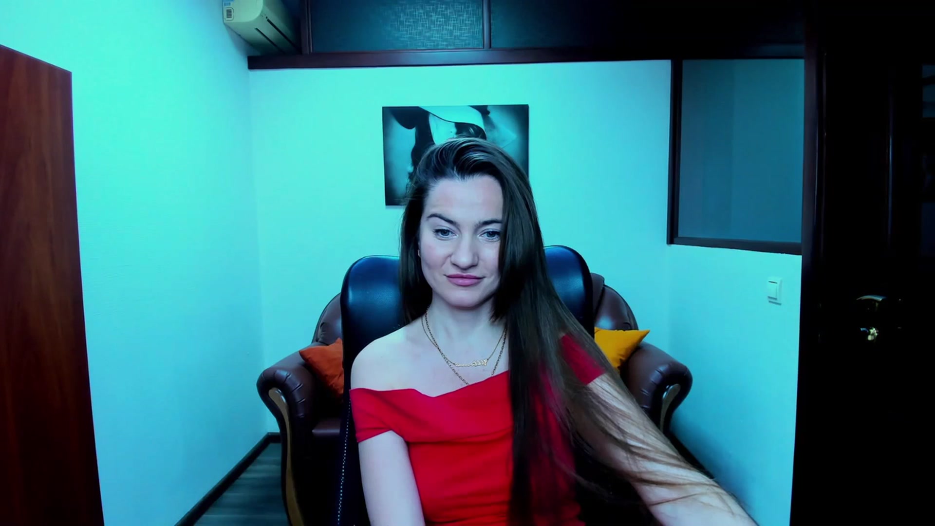 Gallery image thumbnail from Tilly_Casti's myfreecams stream on, 03/03/2024, 17:33 image 13 of 20