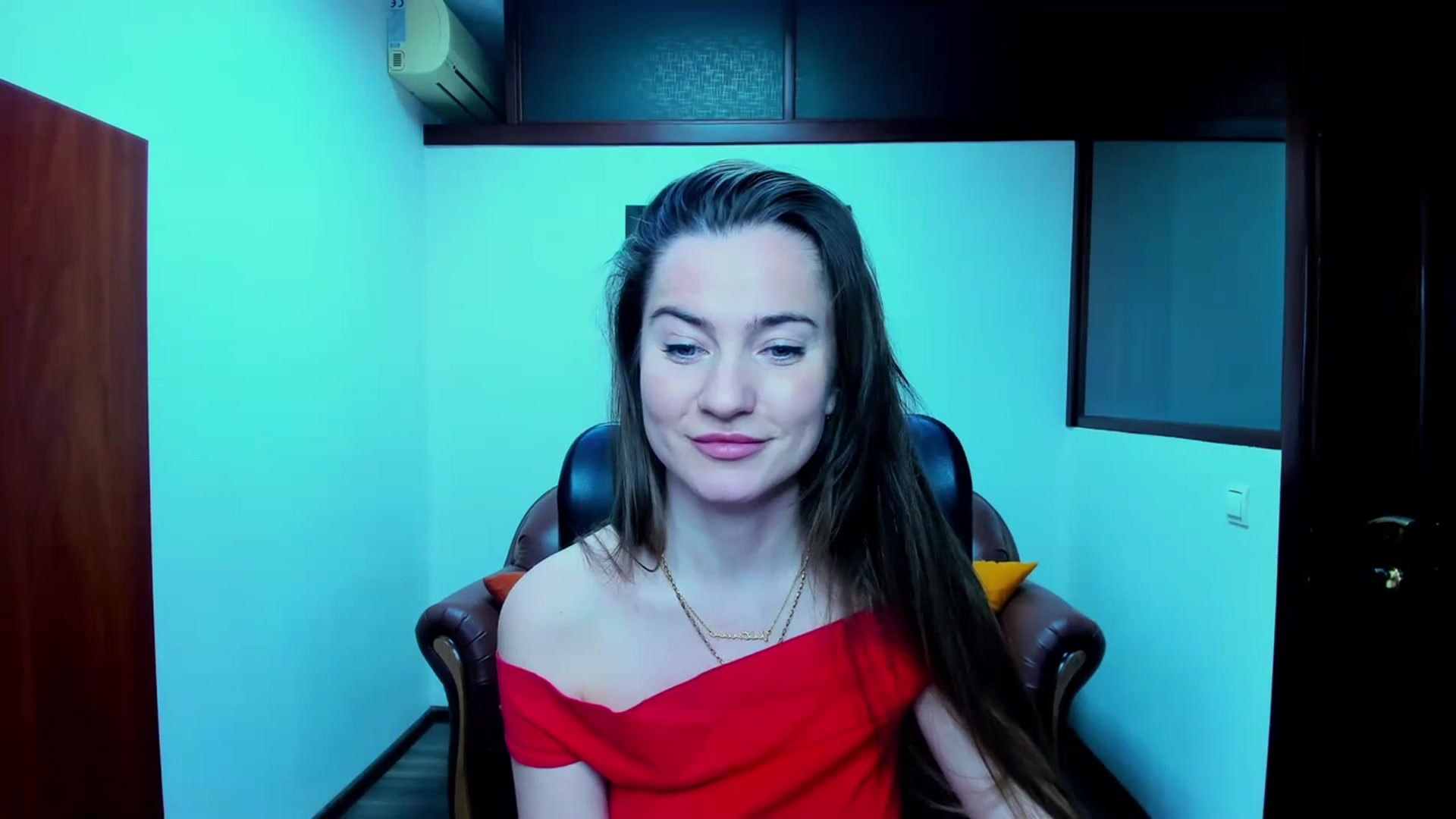 Gallery image thumbnail from Tilly_Casti's myfreecams stream on, 03/03/2024, 17:33 image 12 of 20