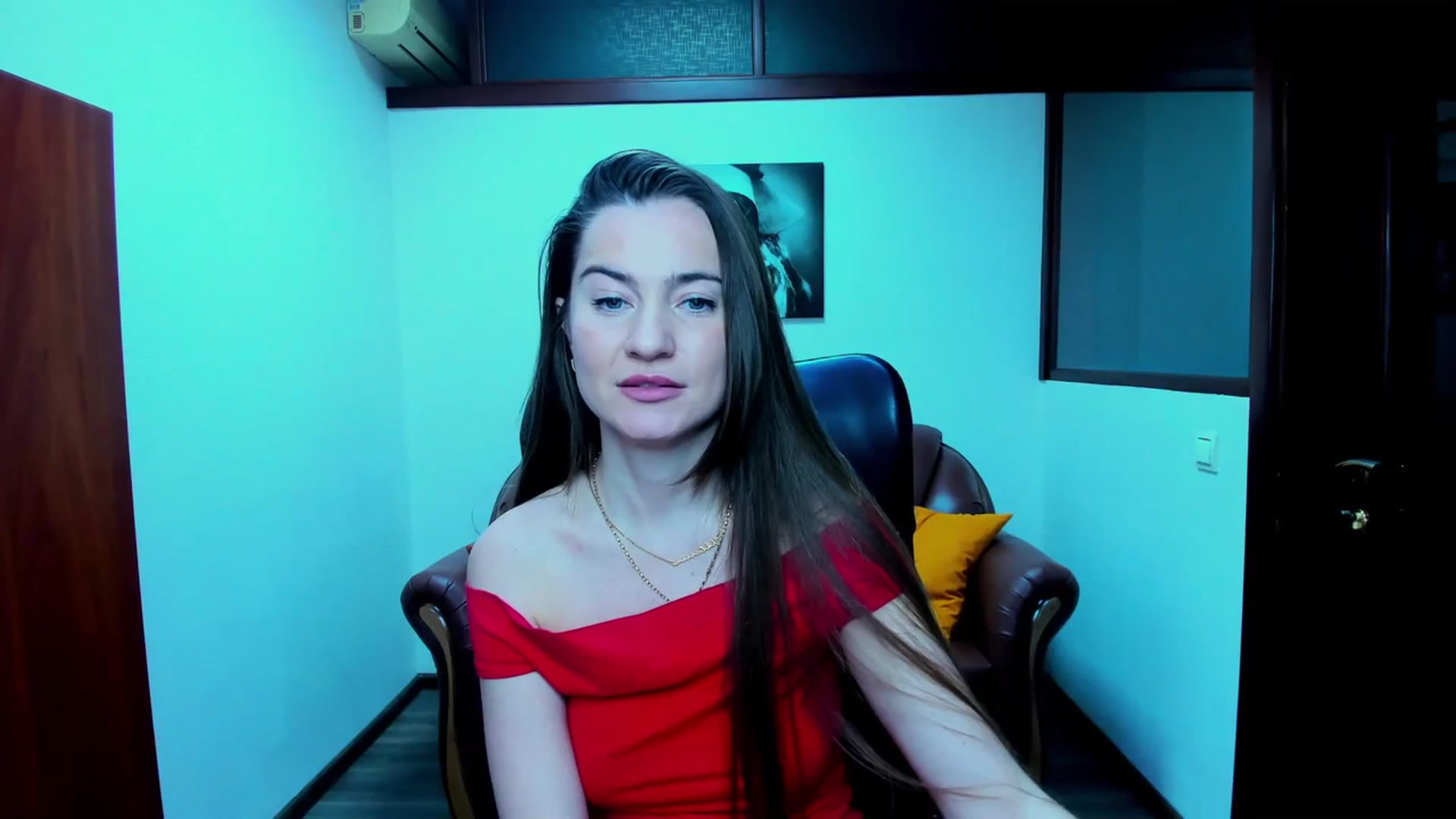Gallery image thumbnail from Tilly_Casti's myfreecams stream on, 03/03/2024, 17:33 image 20 of 20