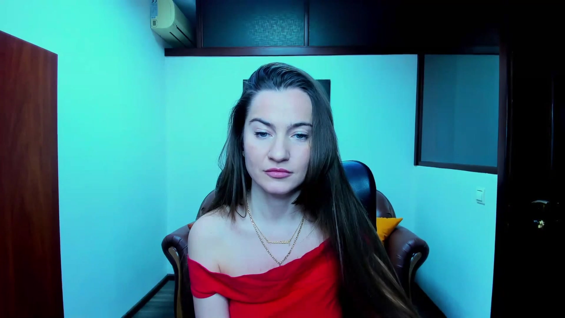 Gallery image thumbnail from Tilly_Casti's myfreecams stream on, 03/03/2024, 17:33 image 11 of 20