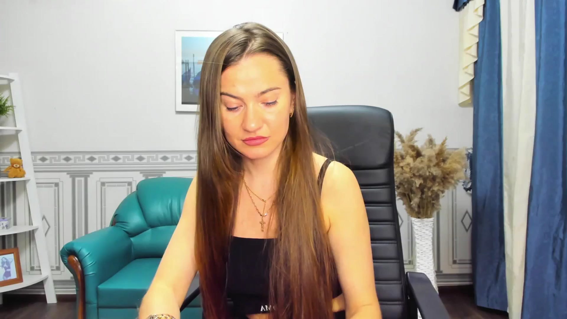Gallery image thumbnail from Tilly_Casti's myfreecams stream on, 03/06/2024, 16:43 image 17 of 20