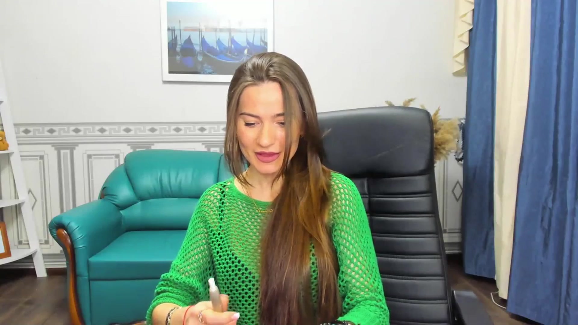 Gallery image thumbnail from Tilly_Casti's myfreecams stream on, 03/09/2024, 14:18 image 12 of 20