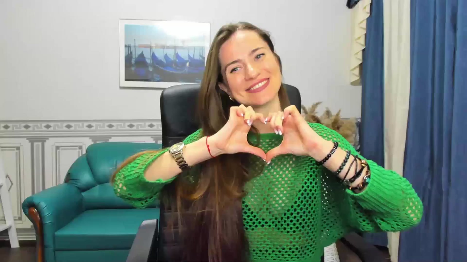 Gallery image thumbnail from Tilly_Casti's myfreecams stream on, 03/09/2024, 18:03 image 17 of 20