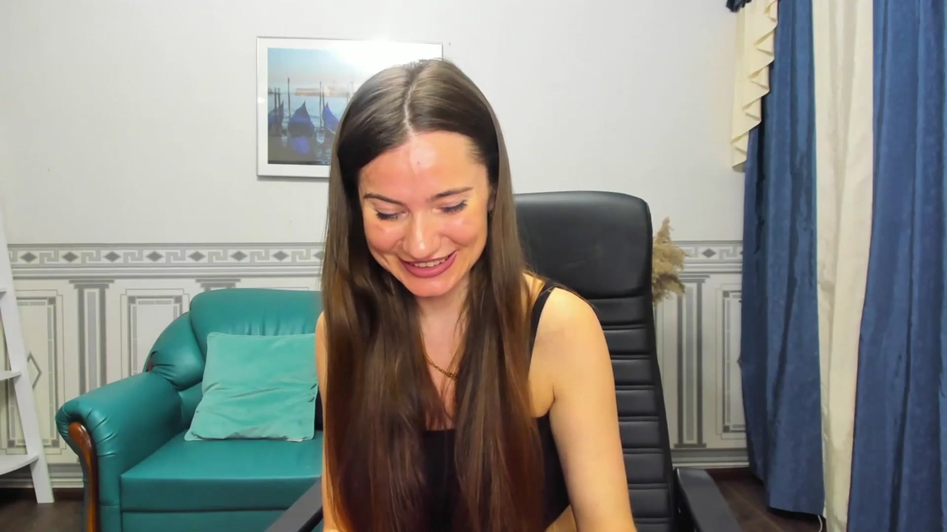 Gallery image thumbnail from Tilly_Casti's myfreecams stream on, 03/14/2024, 18:12 image 12 of 20
