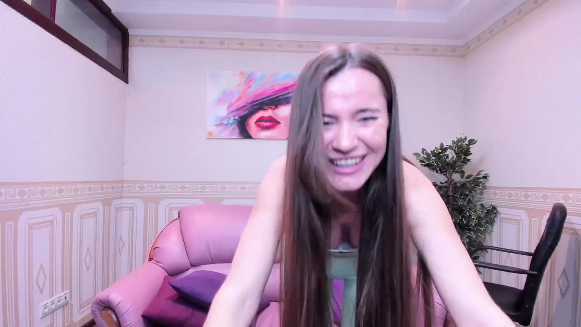 Gallery image thumbnail from Tilly_Casti's myfreecams stream on, 03/16/2024, 18:16 image 11 of 20