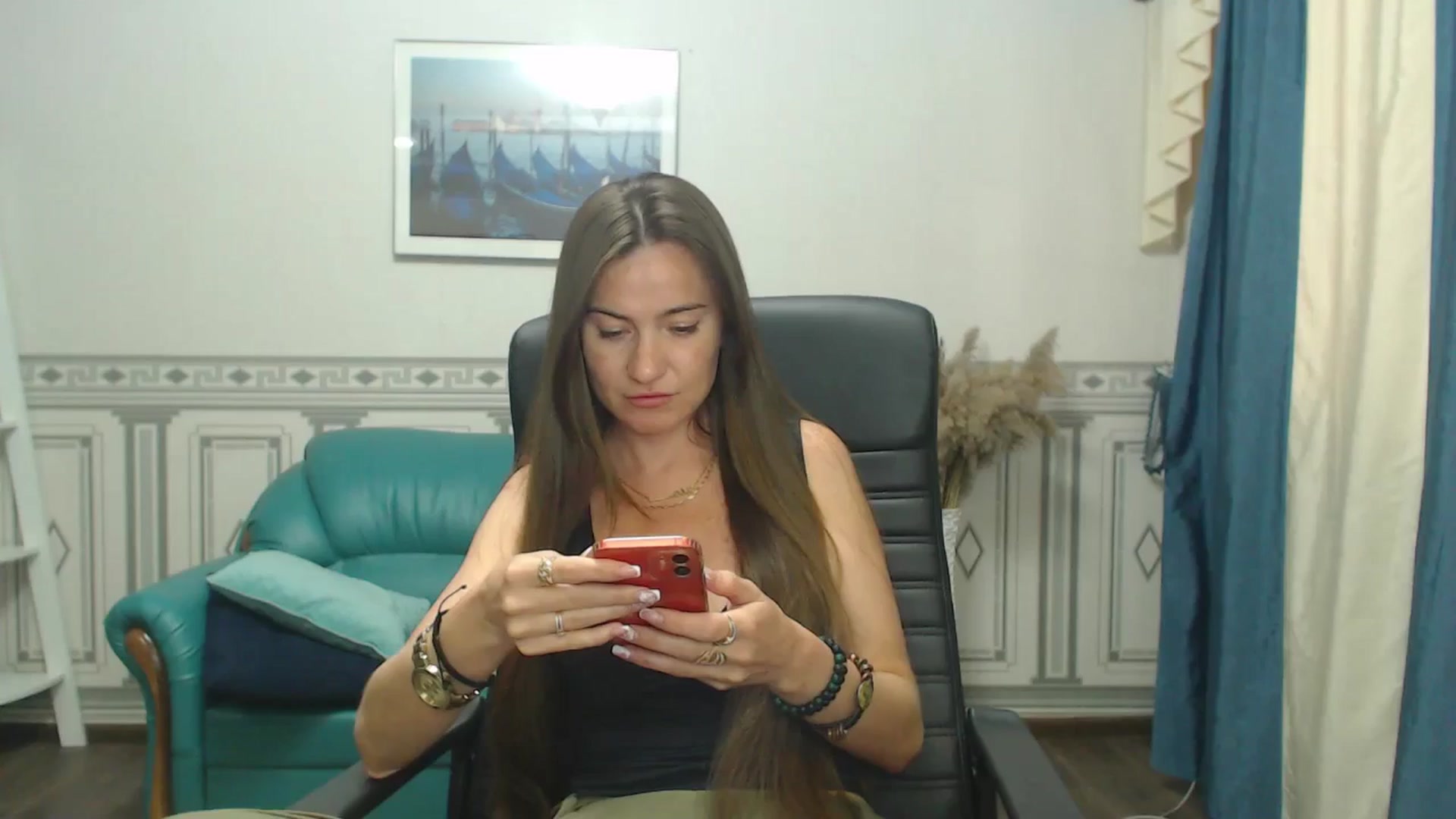 Gallery image thumbnail from Tilly_Casti's myfreecams stream on, 05/12/2024, 15:22 image 3 of 20