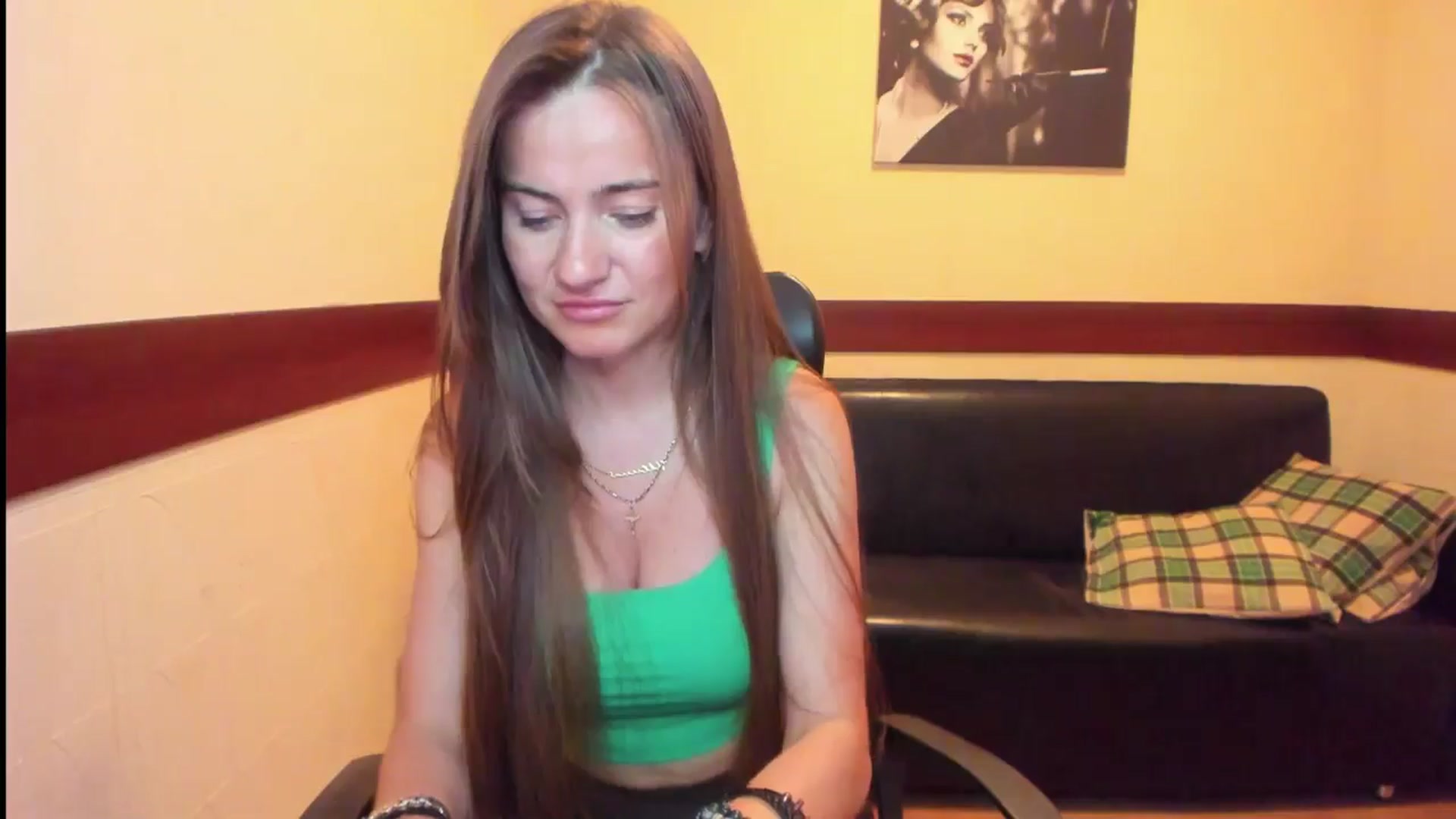 Gallery image thumbnail from Tilly_Casti's myfreecams stream on, 05/15/2024, 17:05 image 11 of 20