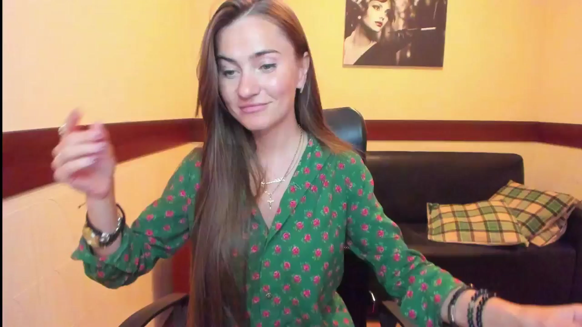 Gallery image thumbnail from Tilly_Casti's myfreecams stream on, 05/15/2024, 17:05 image 1 of 20