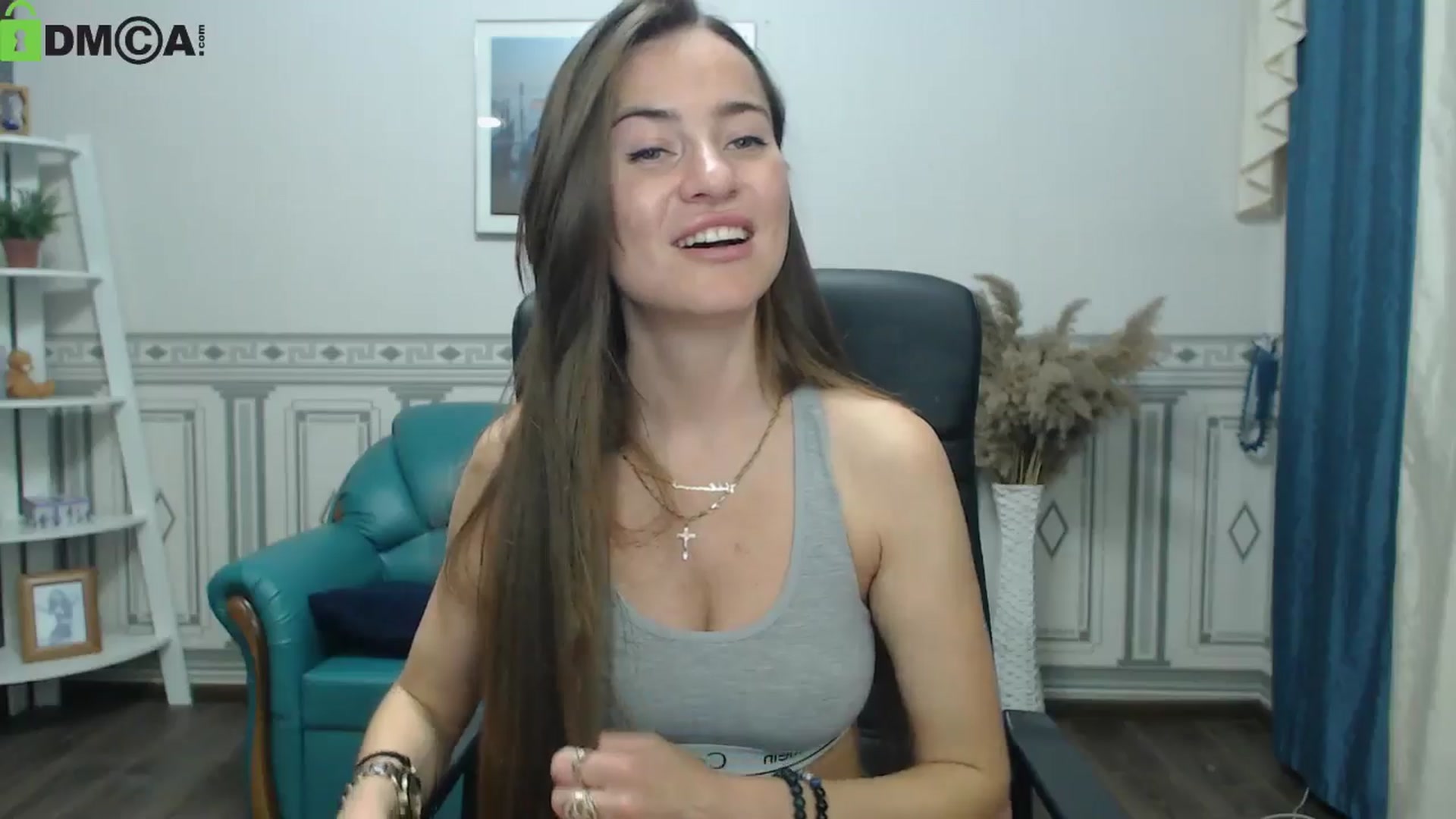 Gallery image thumbnail from Tilly_Casti's myfreecams stream on, 05/16/2024, 14:50 image 9 of 20