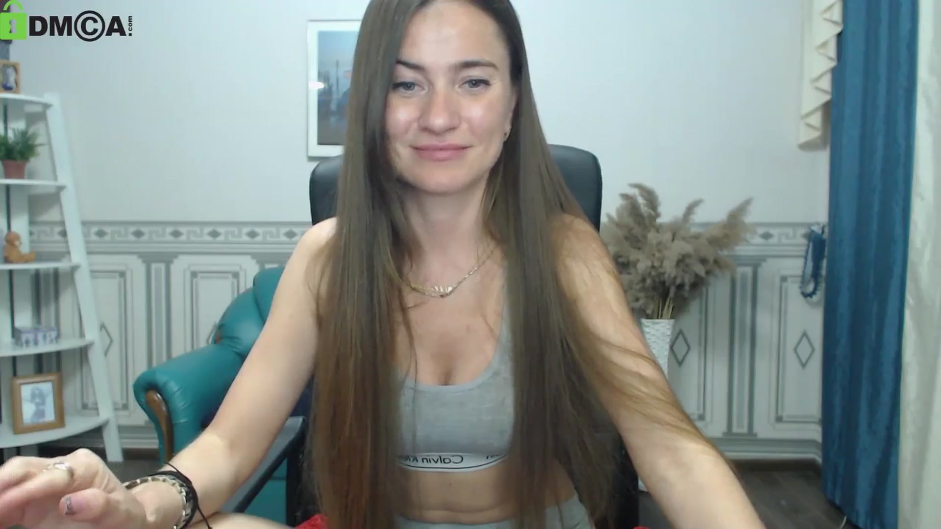 Gallery image thumbnail from Tilly_Casti's myfreecams stream on, 05/16/2024, 16:50 image 5 of 20