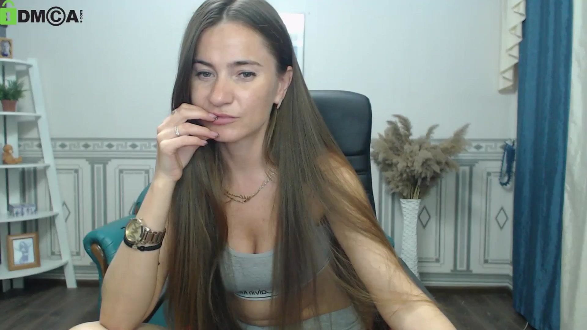 Gallery image thumbnail from Tilly_Casti's myfreecams stream on, 05/16/2024, 16:50 image 2 of 20