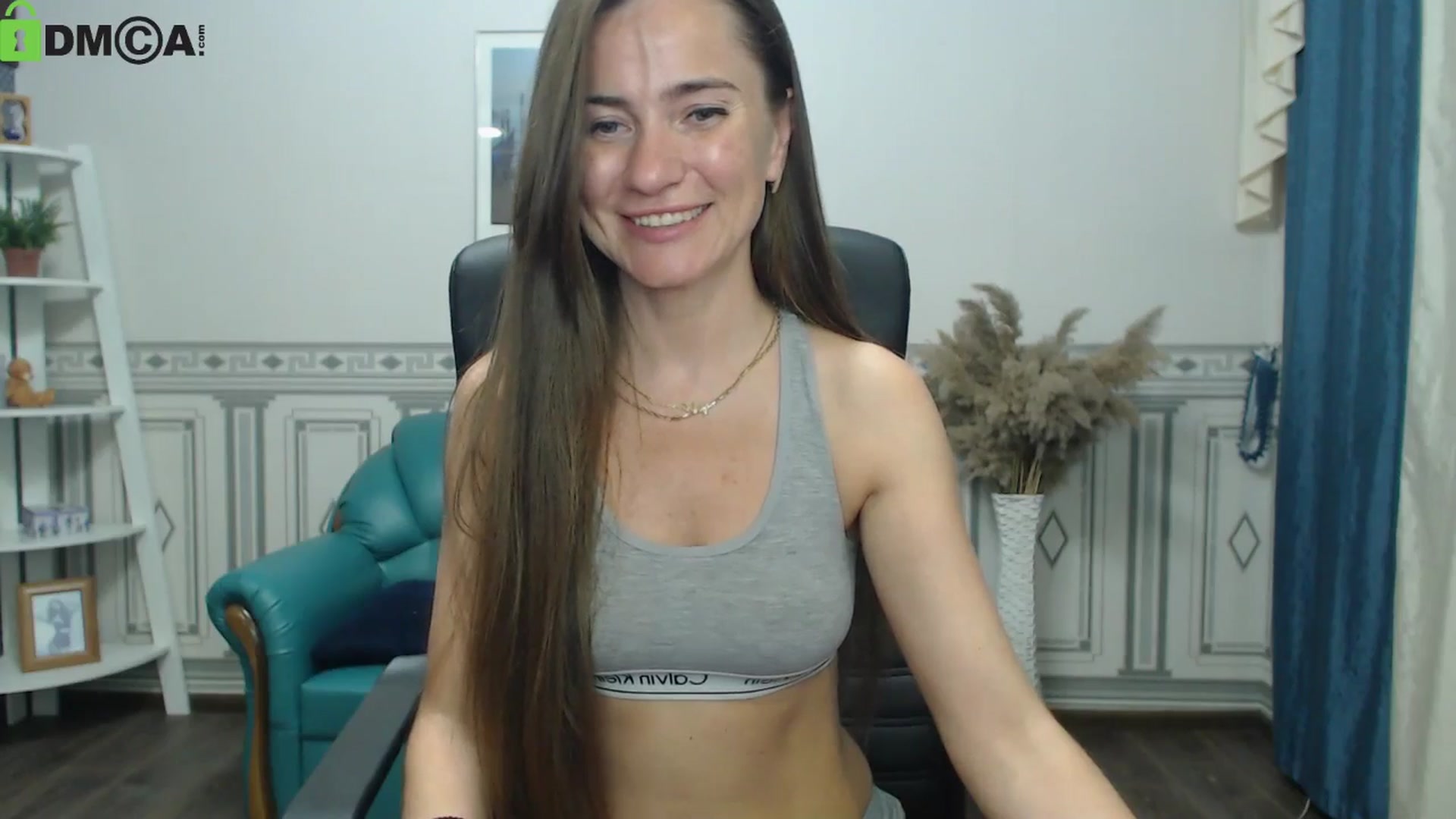 Gallery image thumbnail from Tilly_Casti's myfreecams stream on, 05/16/2024, 17:41 image 19 of 20