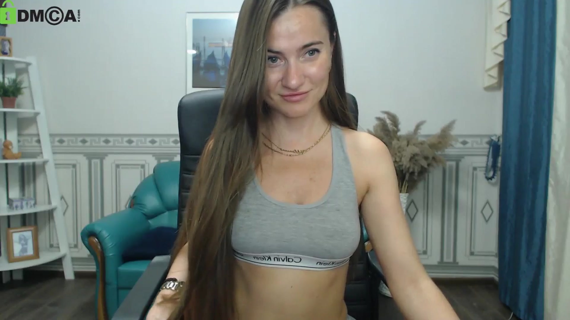 Gallery image thumbnail from Tilly_Casti's myfreecams stream on, 05/16/2024, 17:41 image 17 of 20