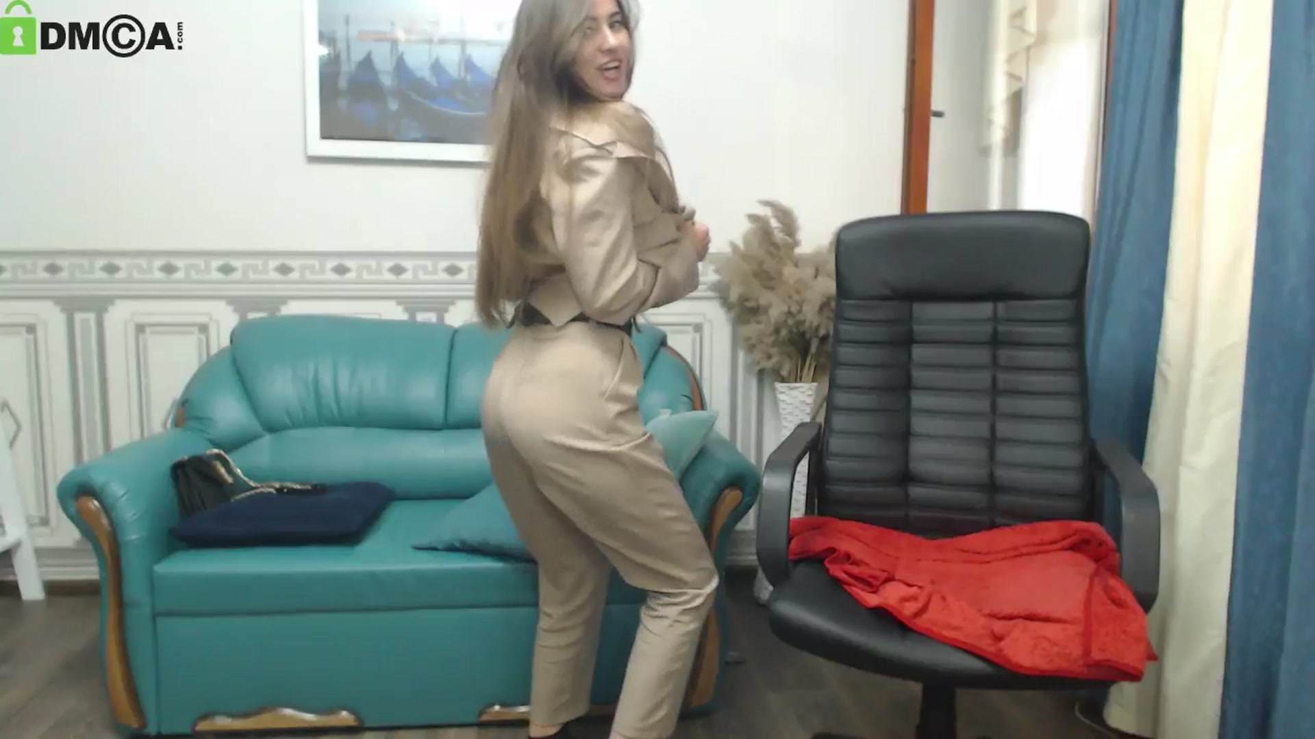 Gallery image thumbnail from Tilly_Casti's myfreecams stream on, 05/17/2024, 15:13 image 15 of 20