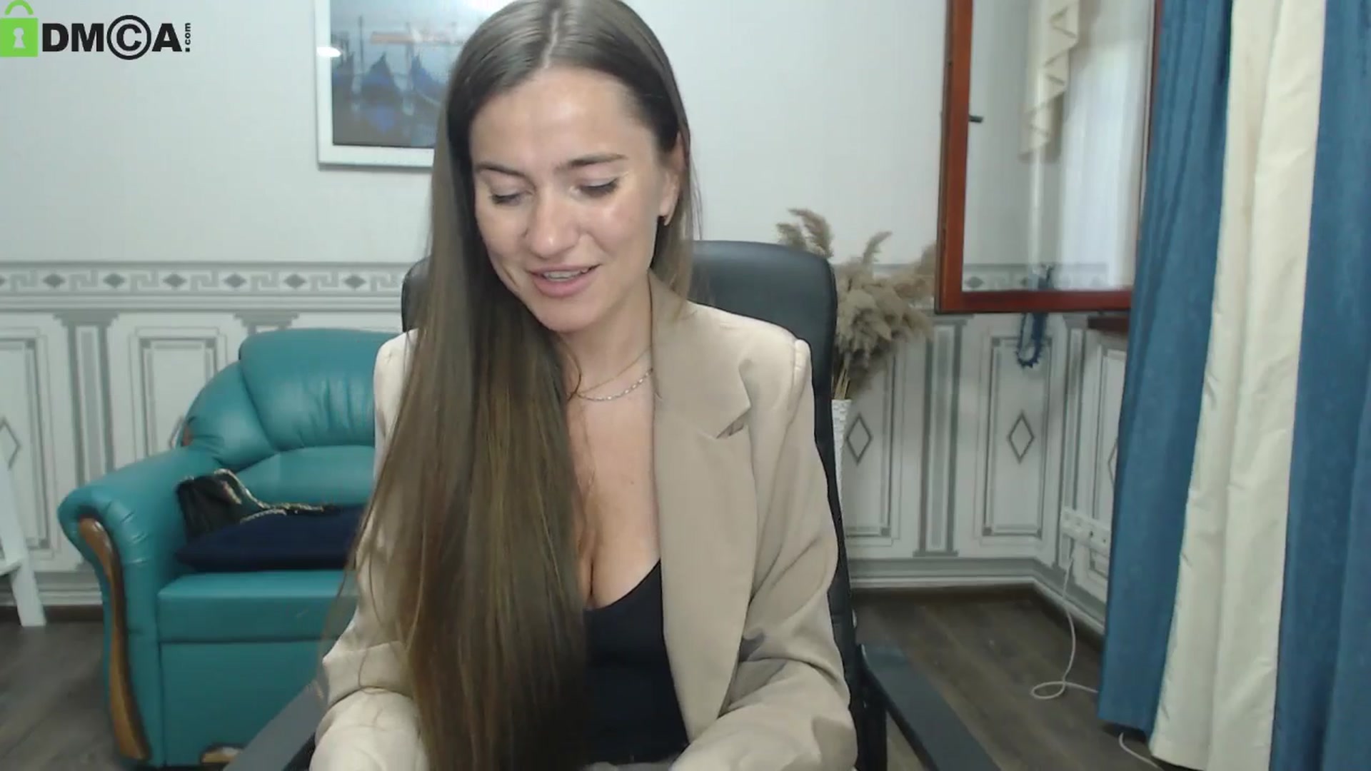 Gallery image thumbnail from Tilly_Casti's myfreecams stream on, 05/17/2024, 16:26 image 12 of 20