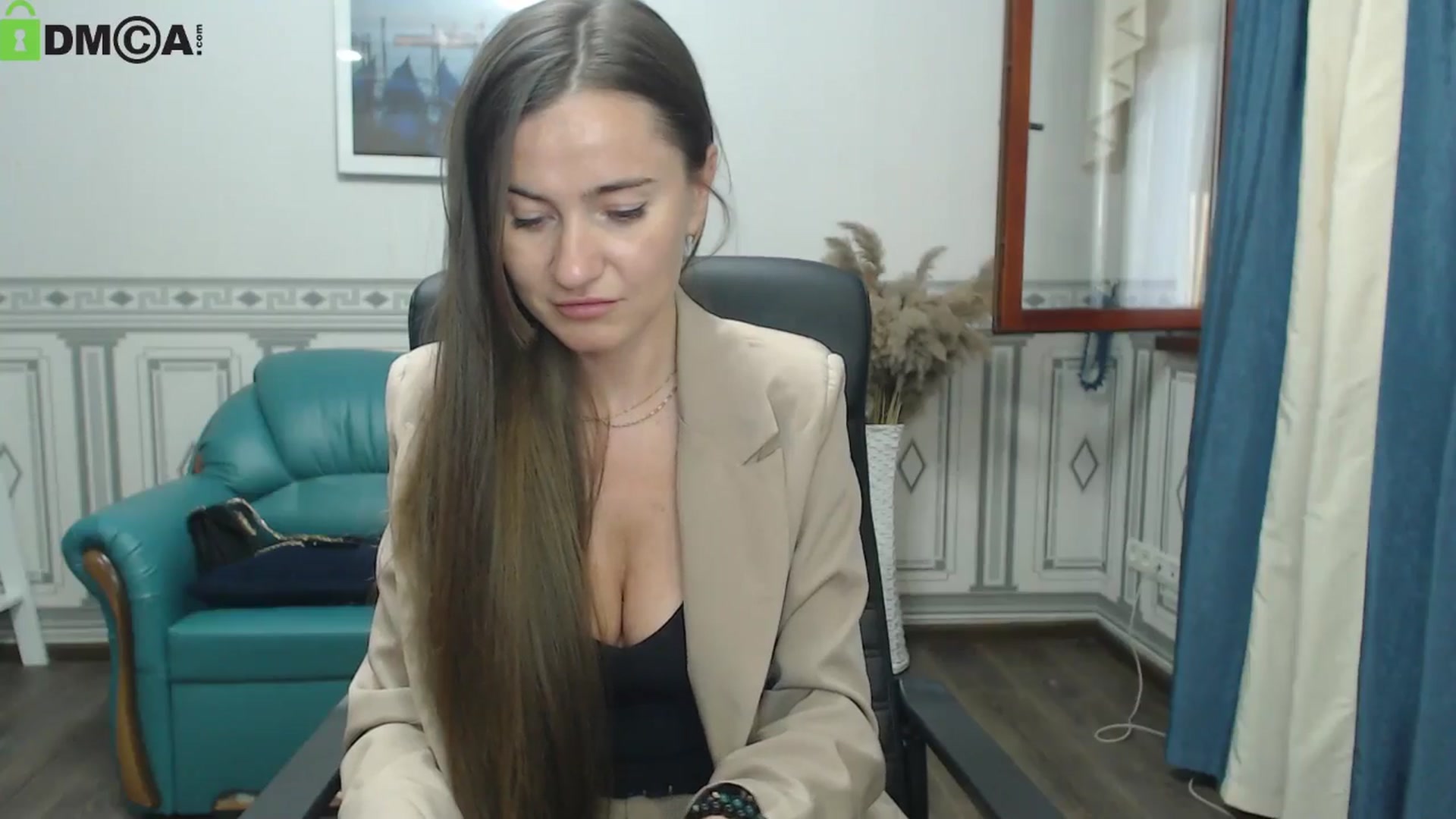 Gallery image thumbnail from Tilly_Casti's myfreecams stream on, 05/17/2024, 16:26 image 9 of 20