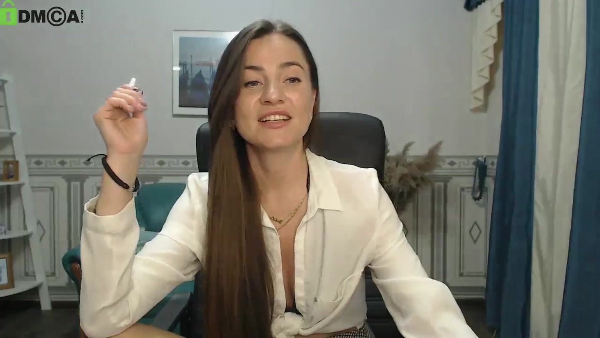 Gallery image thumbnail from Tilly_Casti's myfreecams stream on, 05/20/2024, 16:34 image 14 of 20