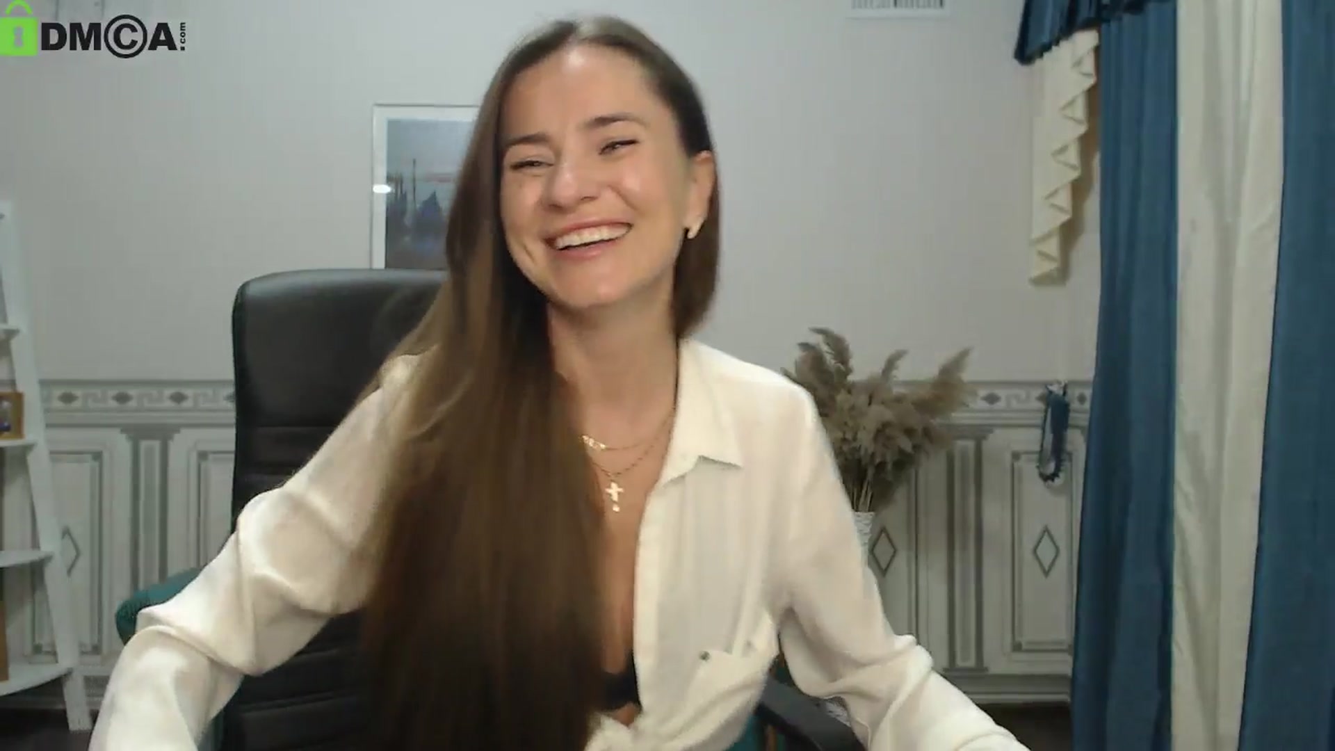 Gallery image thumbnail from Tilly_Casti's myfreecams stream on, 05/20/2024, 17:40 image 2 of 20