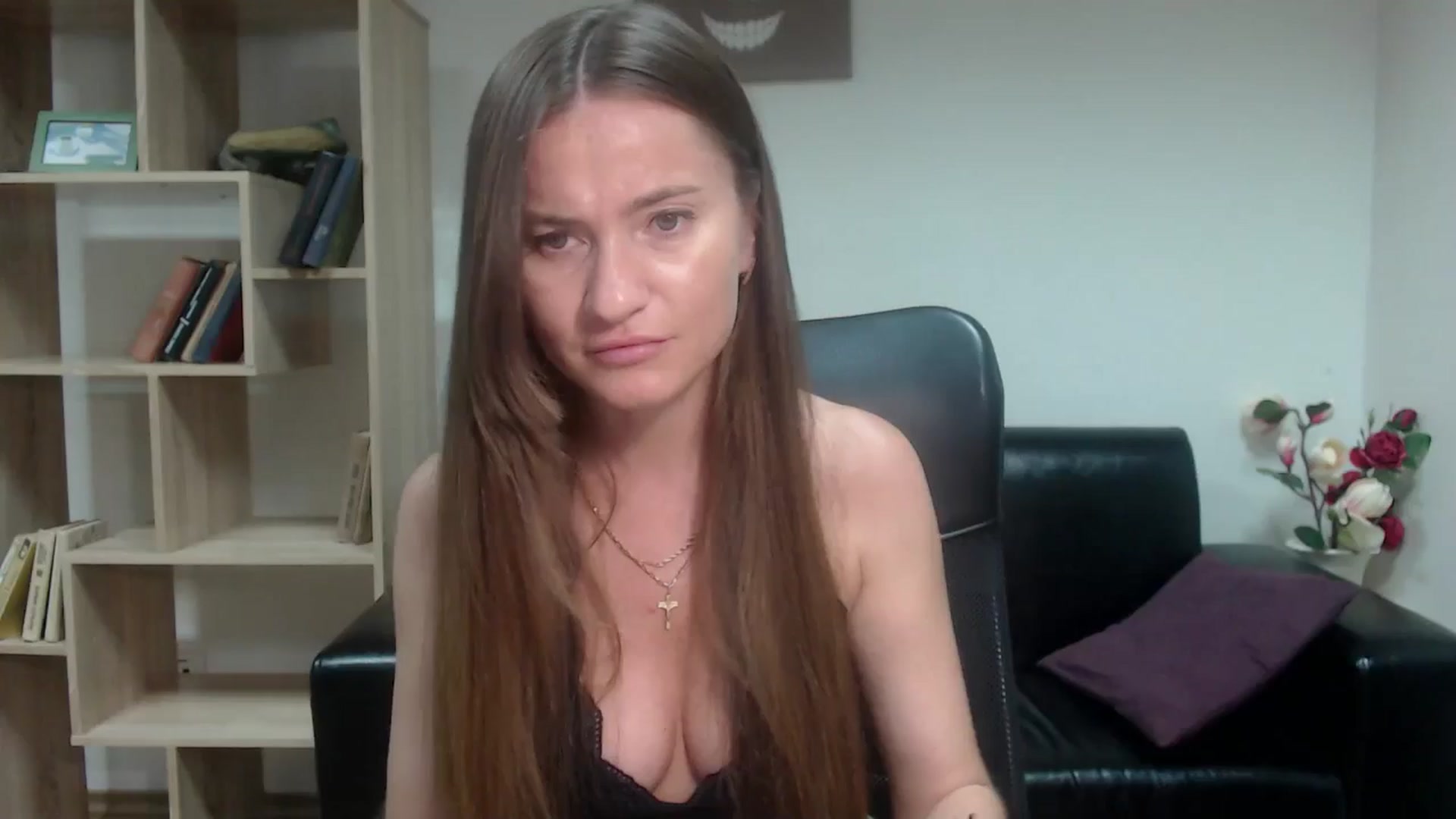 Gallery image thumbnail from Tilly_Casti's myfreecams stream on, 06/12/2024, 16:01 image 1 of 20