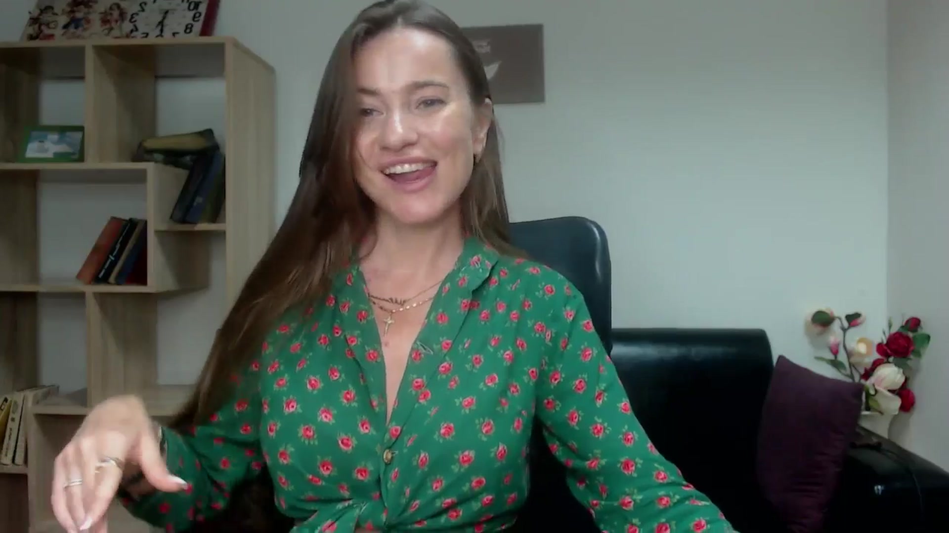 Gallery image thumbnail from Tilly_Casti's myfreecams stream on, 06/15/2024, 12:50 image 3 of 20