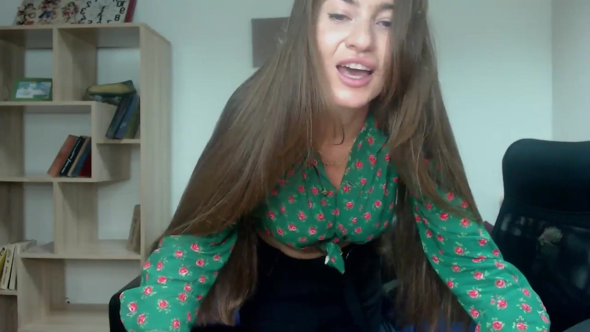 Gallery image thumbnail from Tilly_Casti's myfreecams stream on, 06/15/2024, 12:50 image 15 of 20