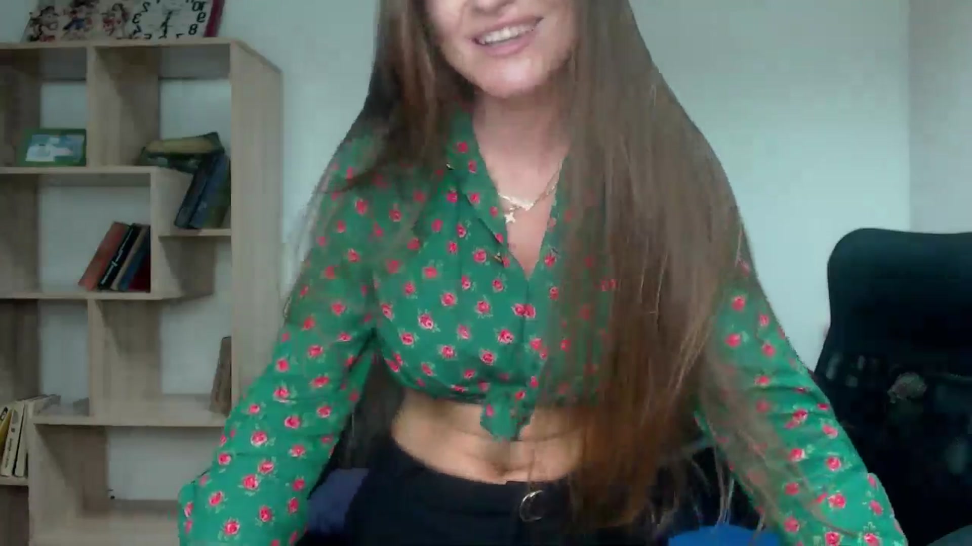 Gallery image thumbnail from Tilly_Casti's myfreecams stream on, 06/15/2024, 12:50 image 18 of 20