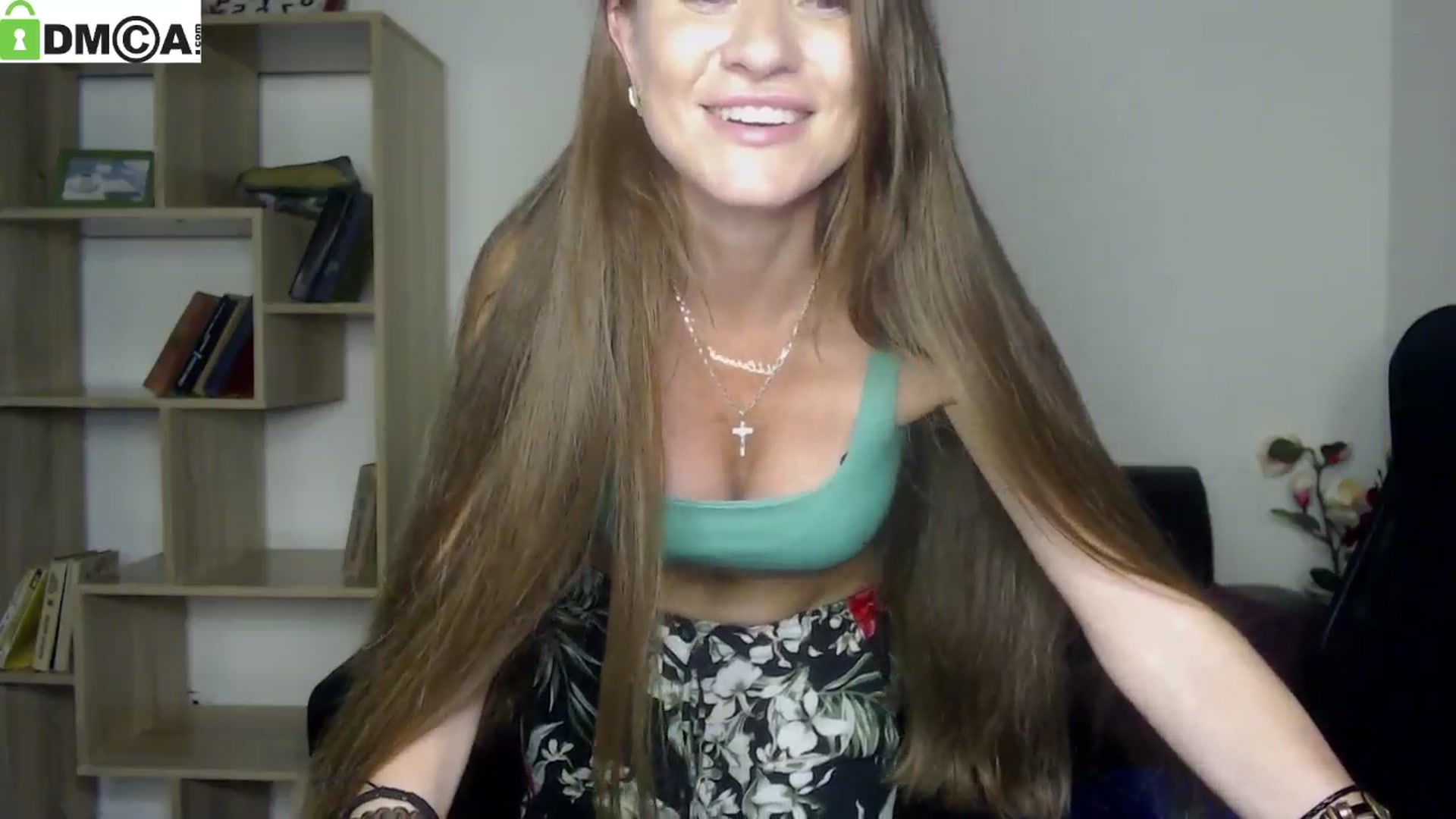 Gallery image thumbnail from Tilly_Casti's myfreecams stream on, 06/16/2024, 16:21 image 18 of 20