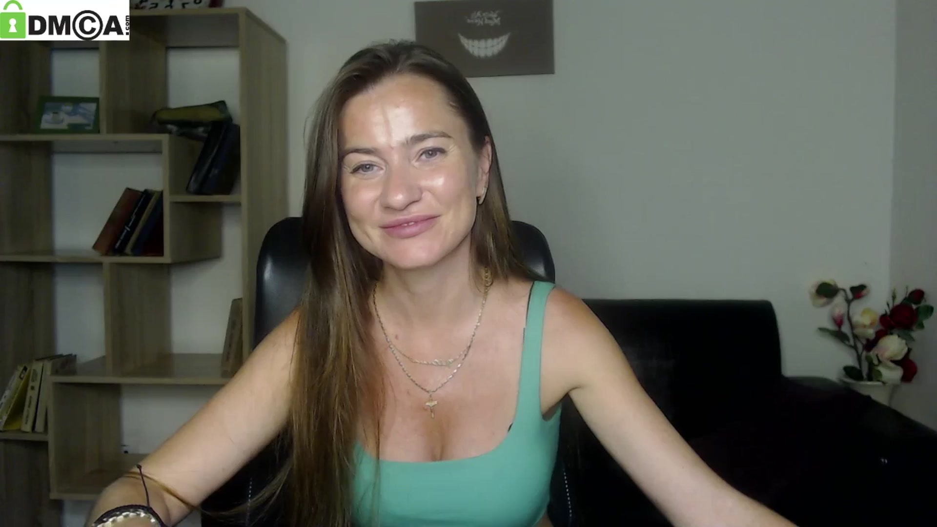 Gallery image thumbnail from Tilly_Casti's myfreecams stream on, 06/16/2024, 16:21 image 15 of 20