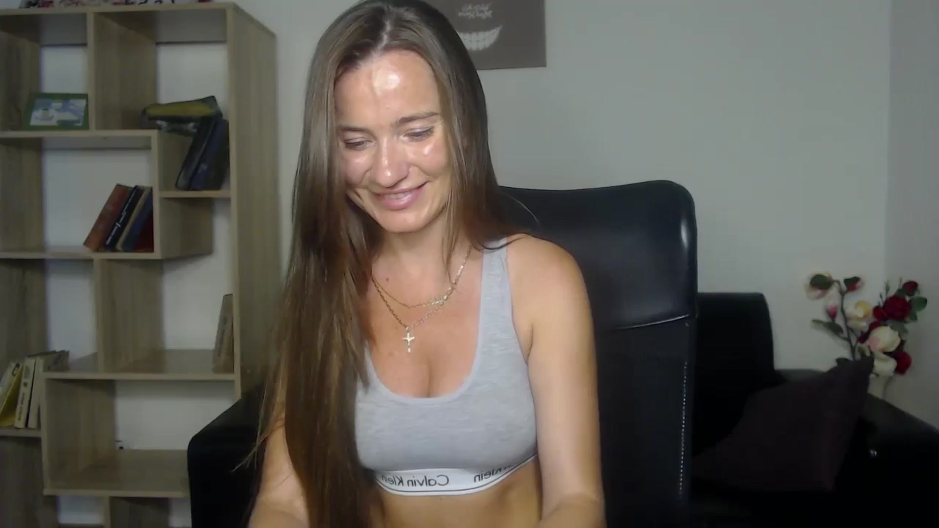 Gallery image thumbnail from Tilly_Casti's myfreecams stream on, 06/22/2024, 13:42 image 20 of 20
