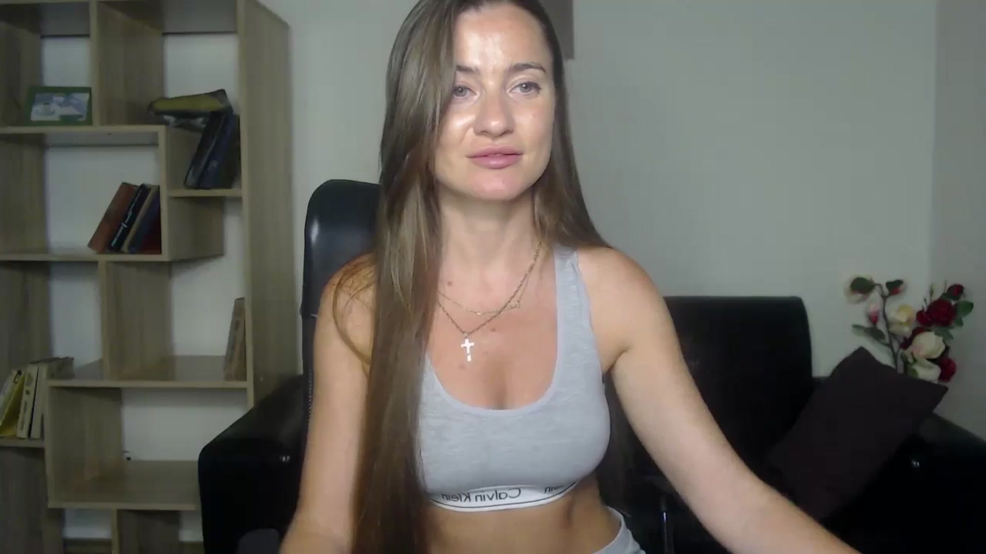 Gallery image thumbnail from Tilly_Casti's myfreecams stream on, 06/22/2024, 15:15 image 20 of 20