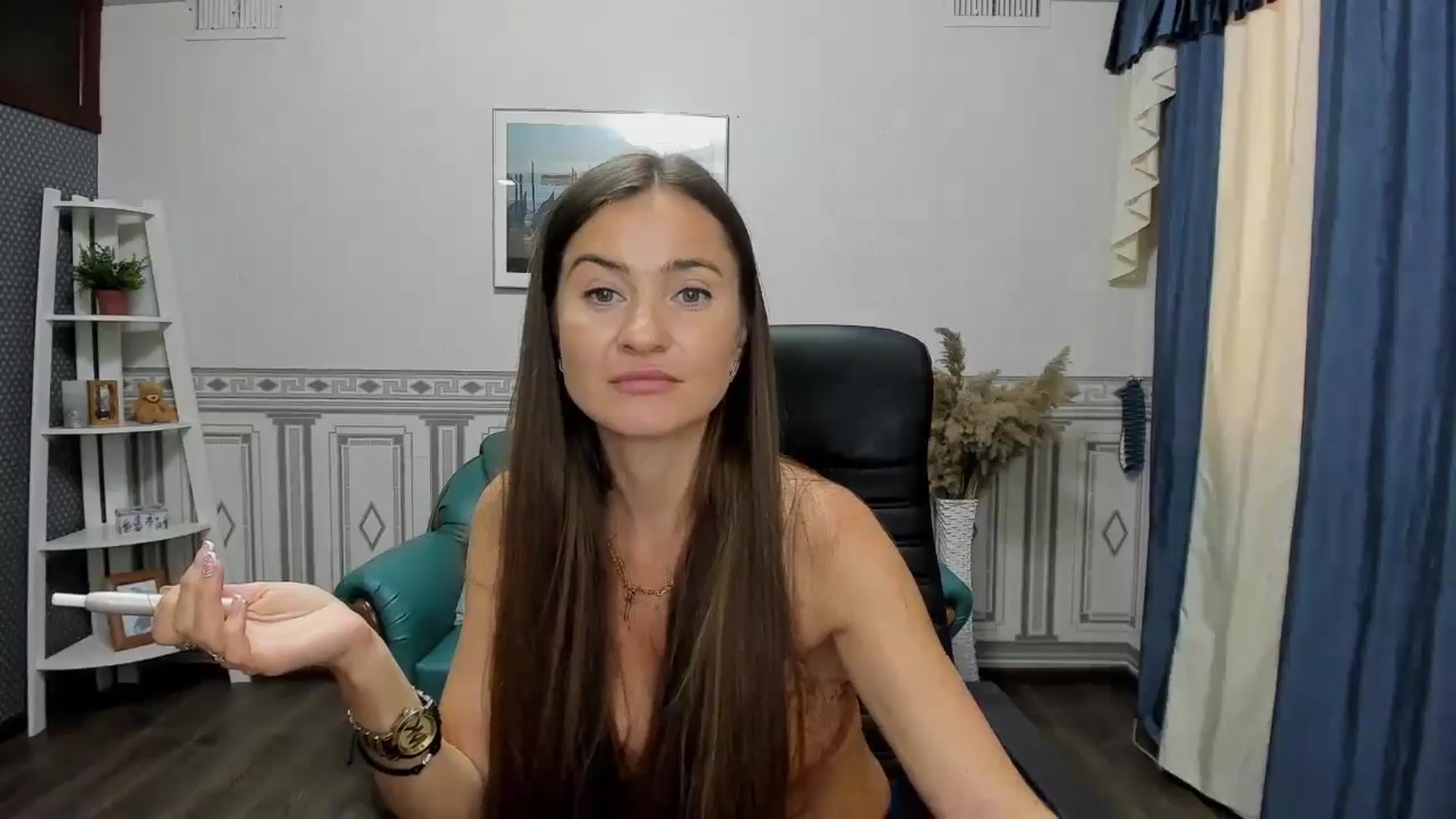 Gallery image thumbnail from Tilly_Casti's myfreecams stream on, 06/23/2024, 15:08 image 16 of 20