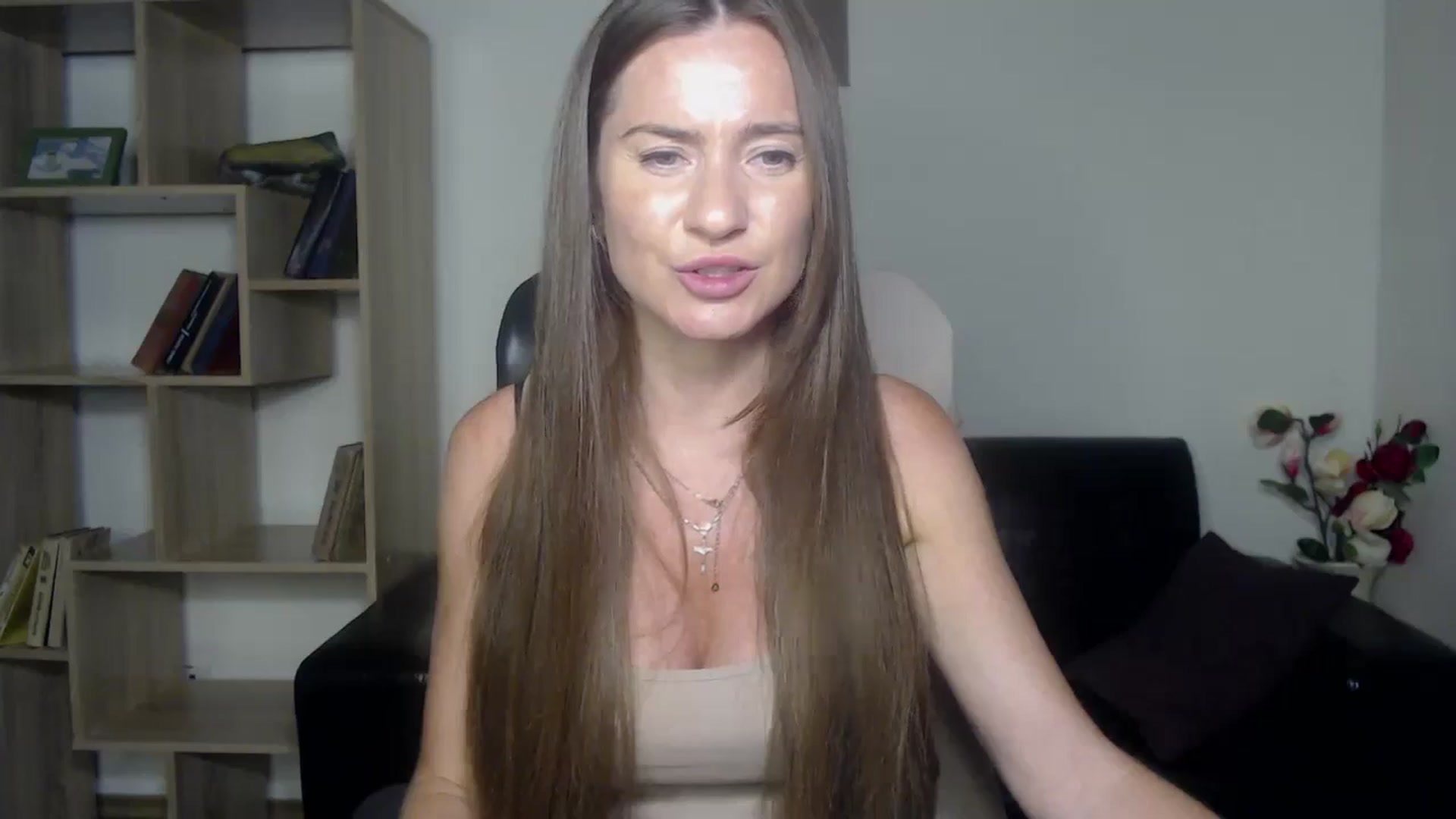 Gallery image thumbnail from Tilly_Casti's myfreecams stream on, 06/28/2024, 17:19 image 7 of 20