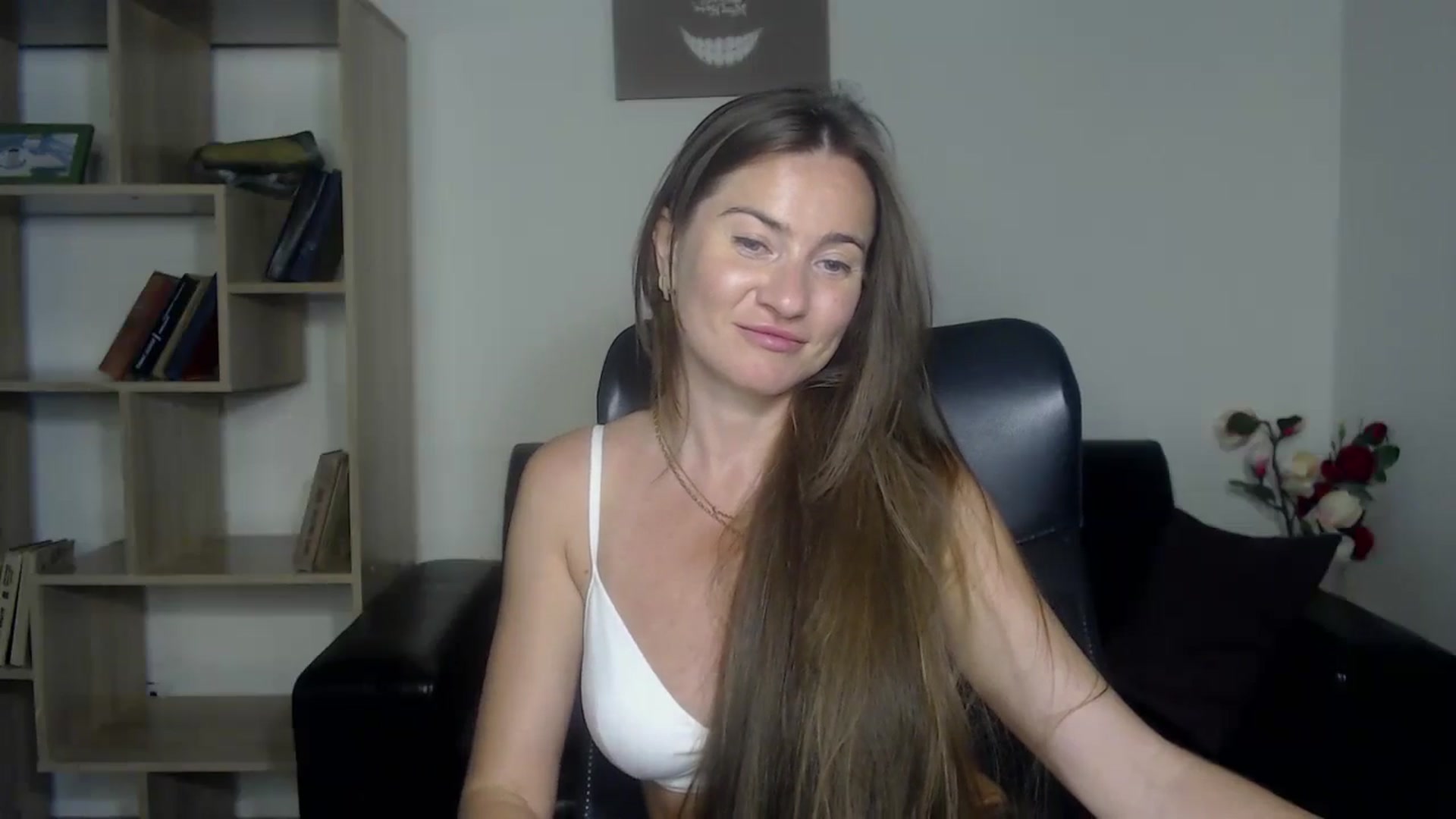 Gallery image thumbnail from Tilly_Casti's myfreecams stream on, 06/30/2024, 14:28 image 7 of 20