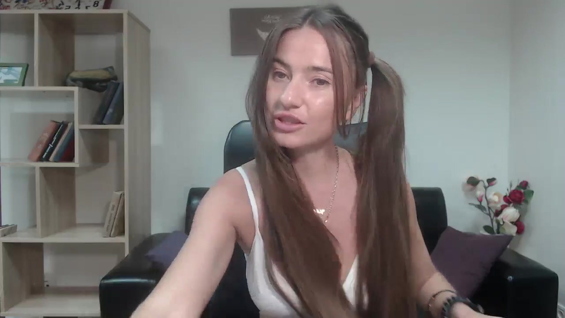 Gallery image thumbnail from Tilly_Casti's myfreecams stream on, 07/06/2024, 11:50 image 13 of 20
