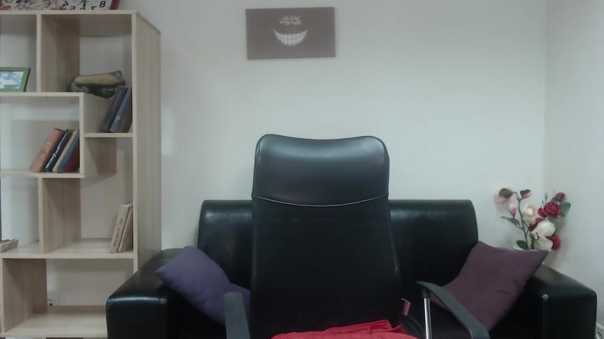 Gallery image thumbnail from Tilly_Casti's myfreecams stream on, 07/06/2024, 11:50 image 2 of 20