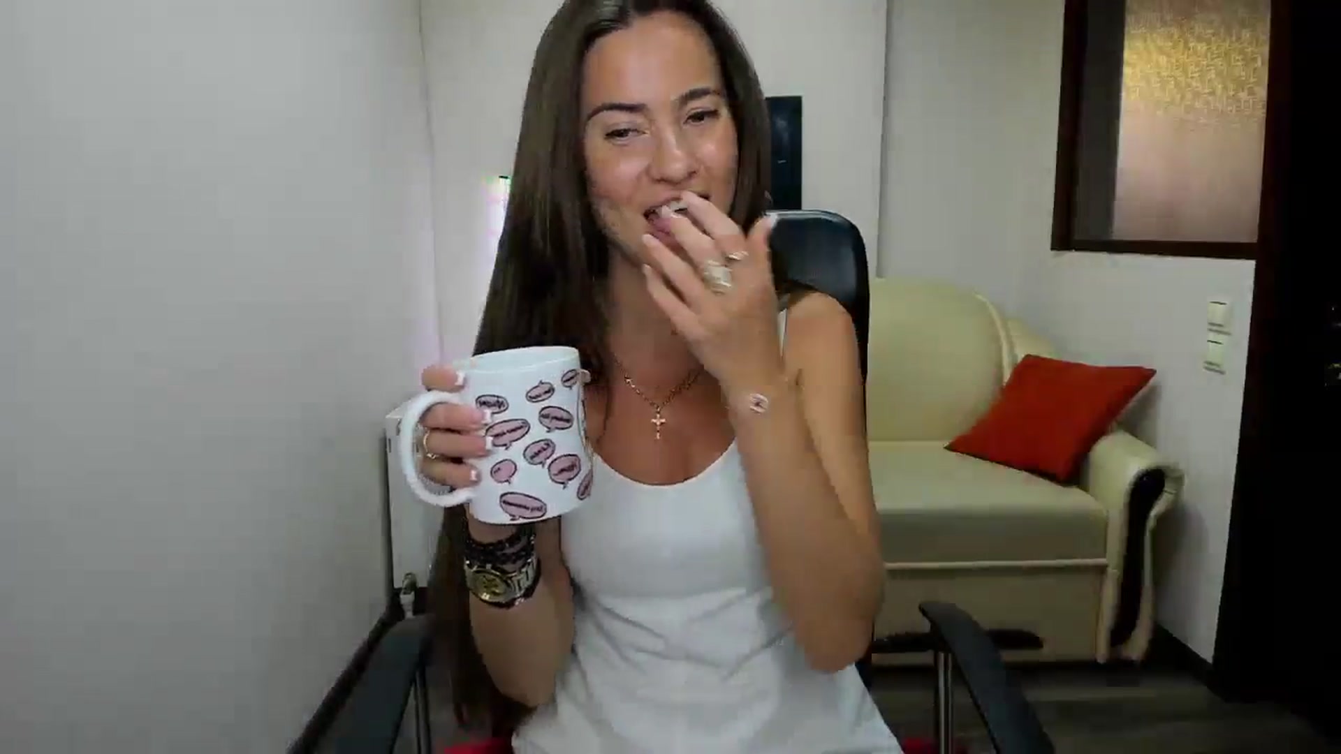 Gallery image thumbnail from Tilly_Casti's myfreecams stream on, 07/07/2024, 14:46 image 11 of 20