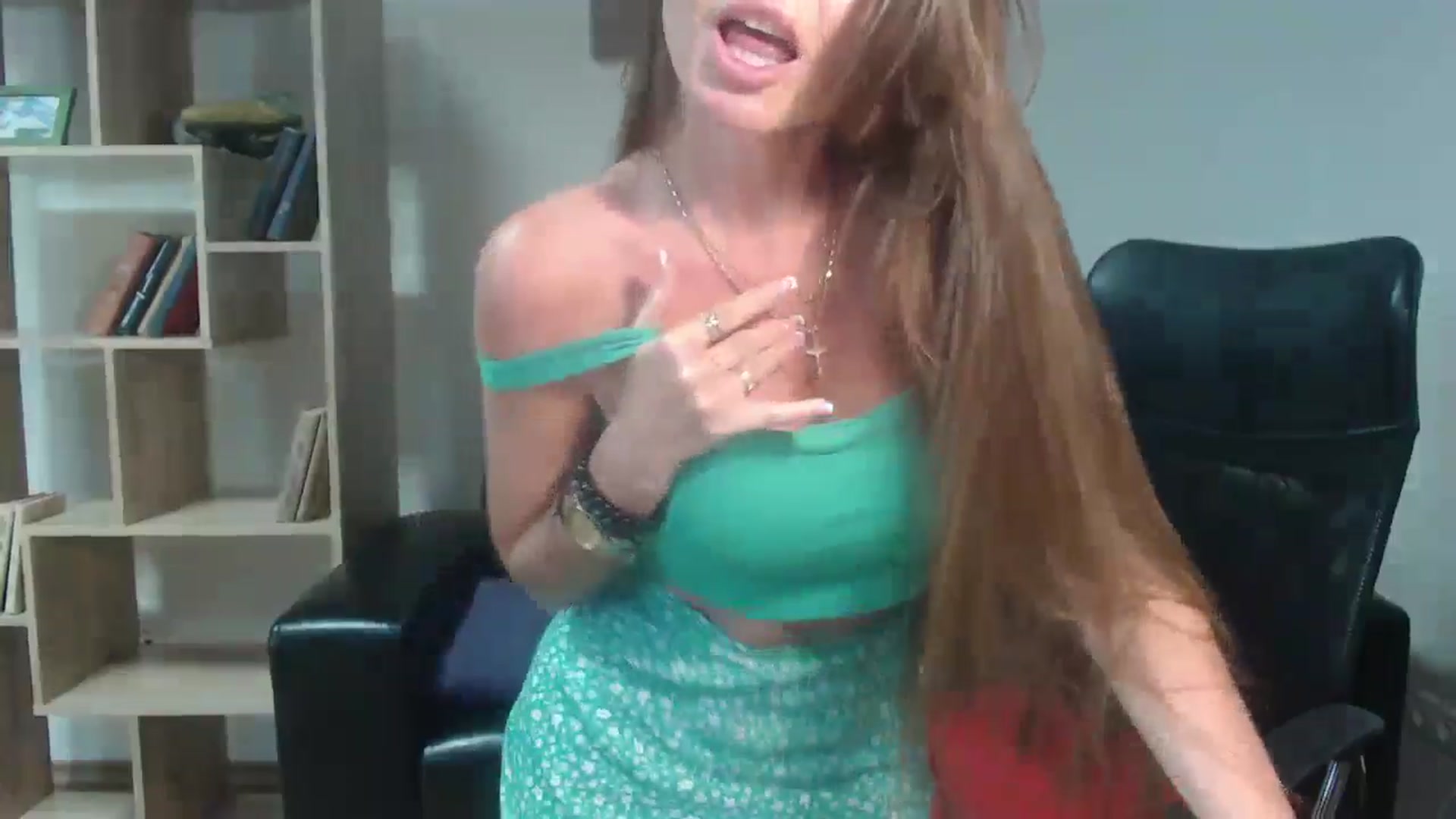 Gallery image thumbnail from Tilly_Casti's myfreecams stream on, 07/08/2024, 10:12 image 11 of 20