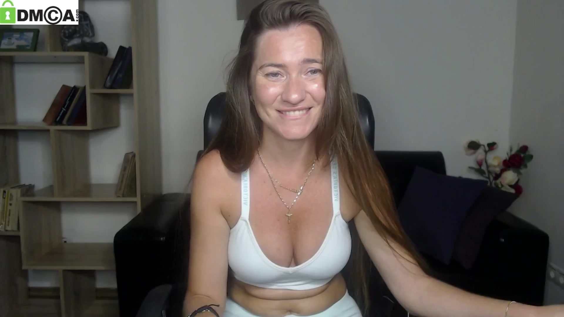 Gallery image thumbnail from Tilly_Casti's myfreecams stream on, 07/11/2024, 17:02 image 2 of 20