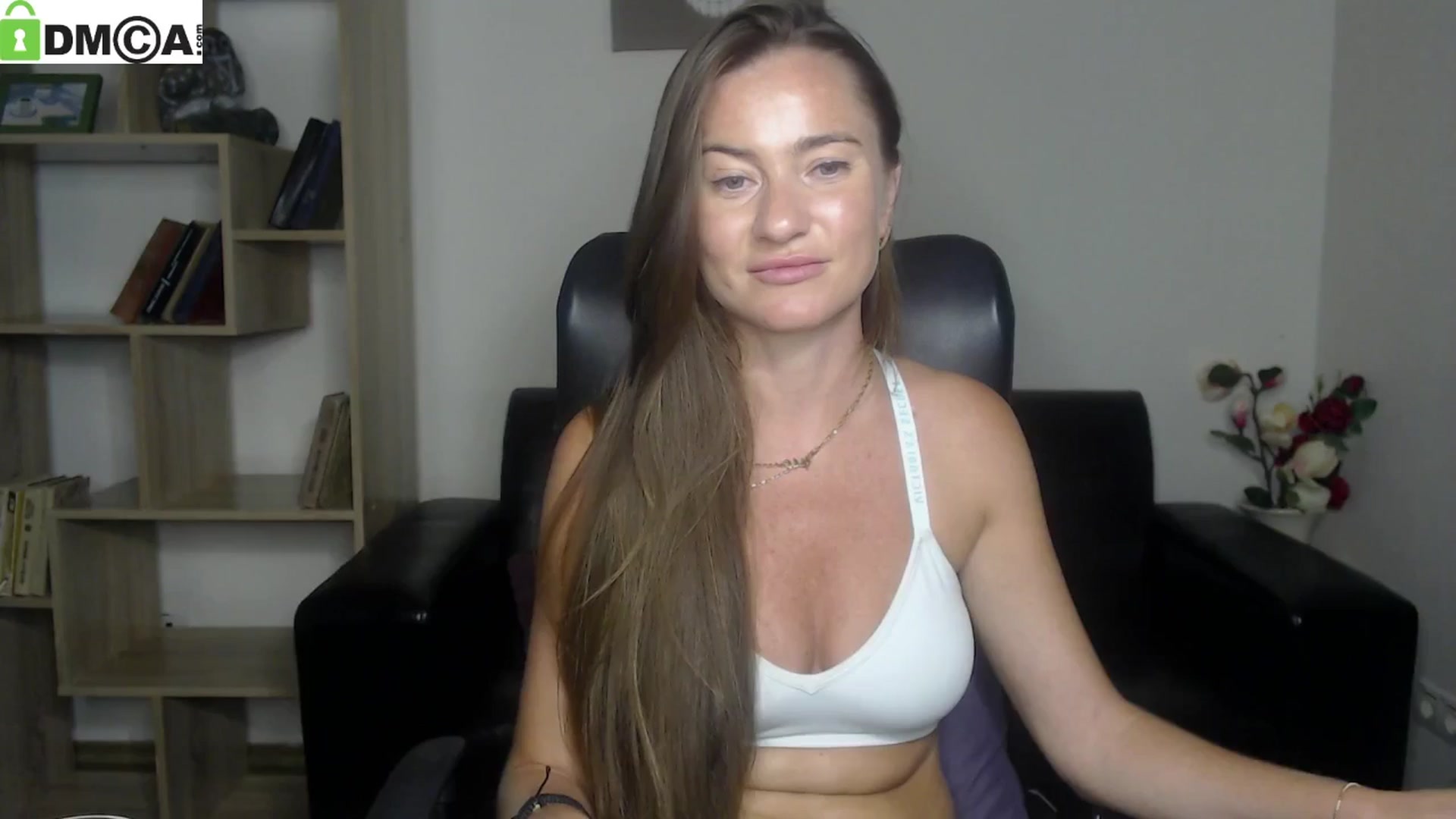 Gallery image thumbnail from Tilly_Casti's myfreecams stream on, 07/11/2024, 17:02 image 10 of 20