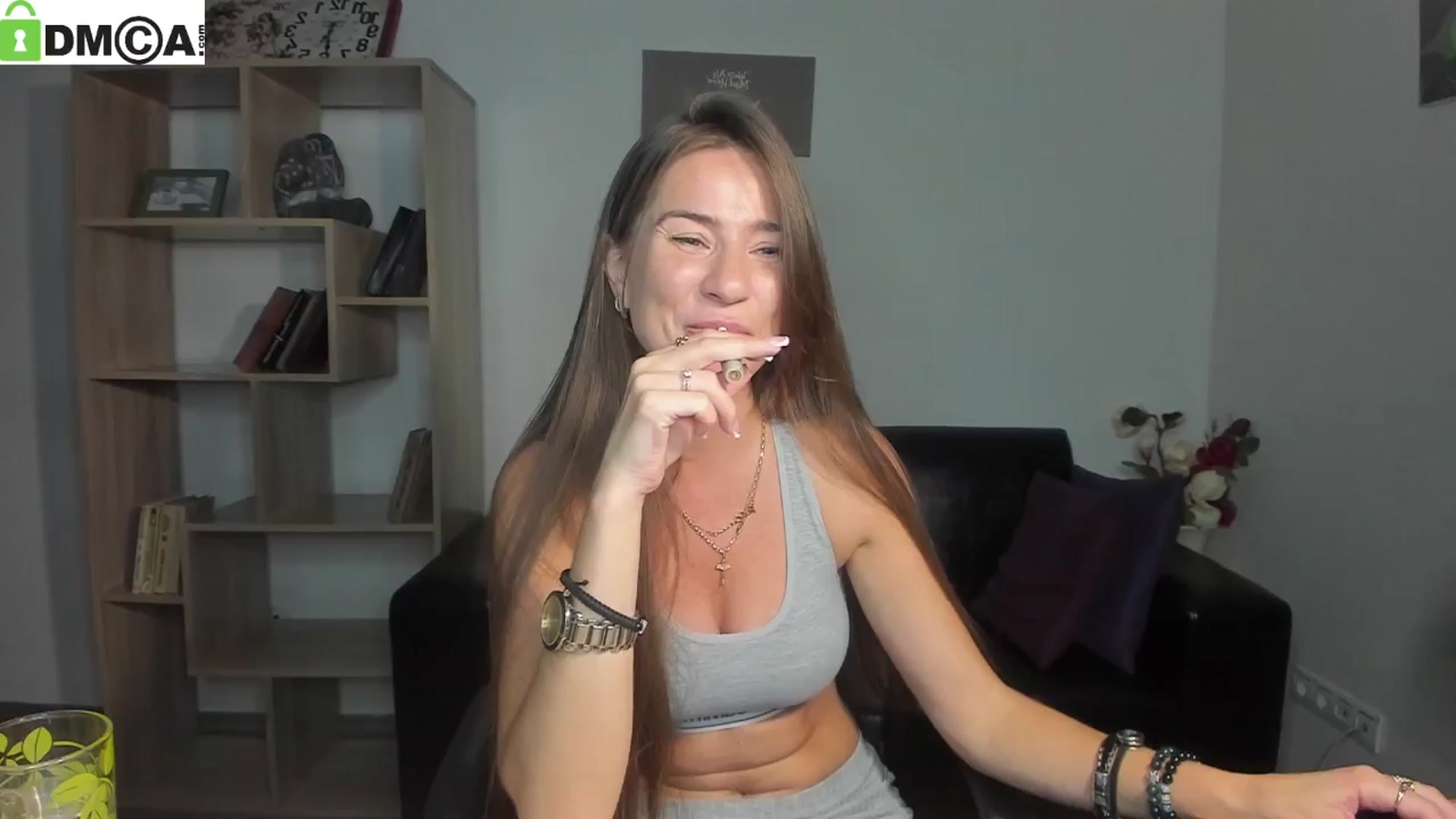 Gallery image thumbnail from Tilly_Casti's myfreecams stream on, 07/27/2024, 16:16 image 16 of 20