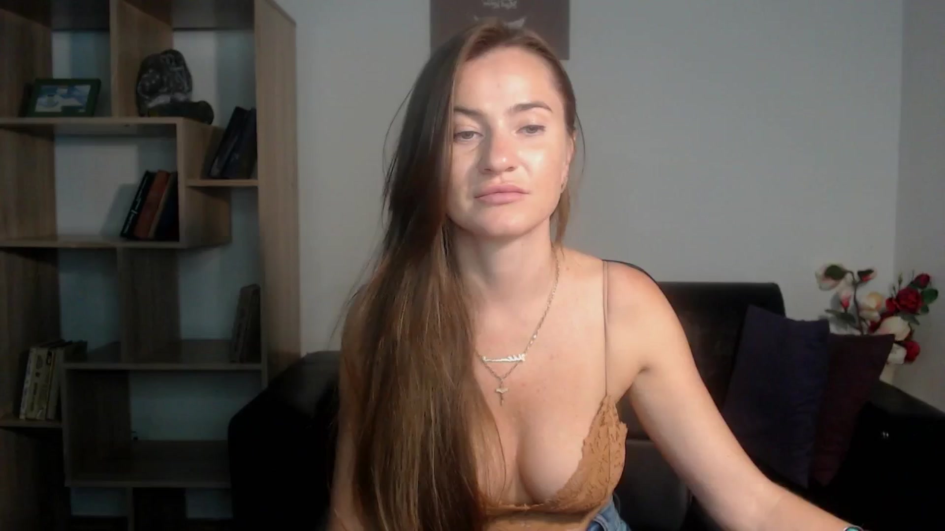 Gallery image thumbnail from Tilly_Casti's myfreecams stream on, 07/31/2024, 15:20 image 2 of 20