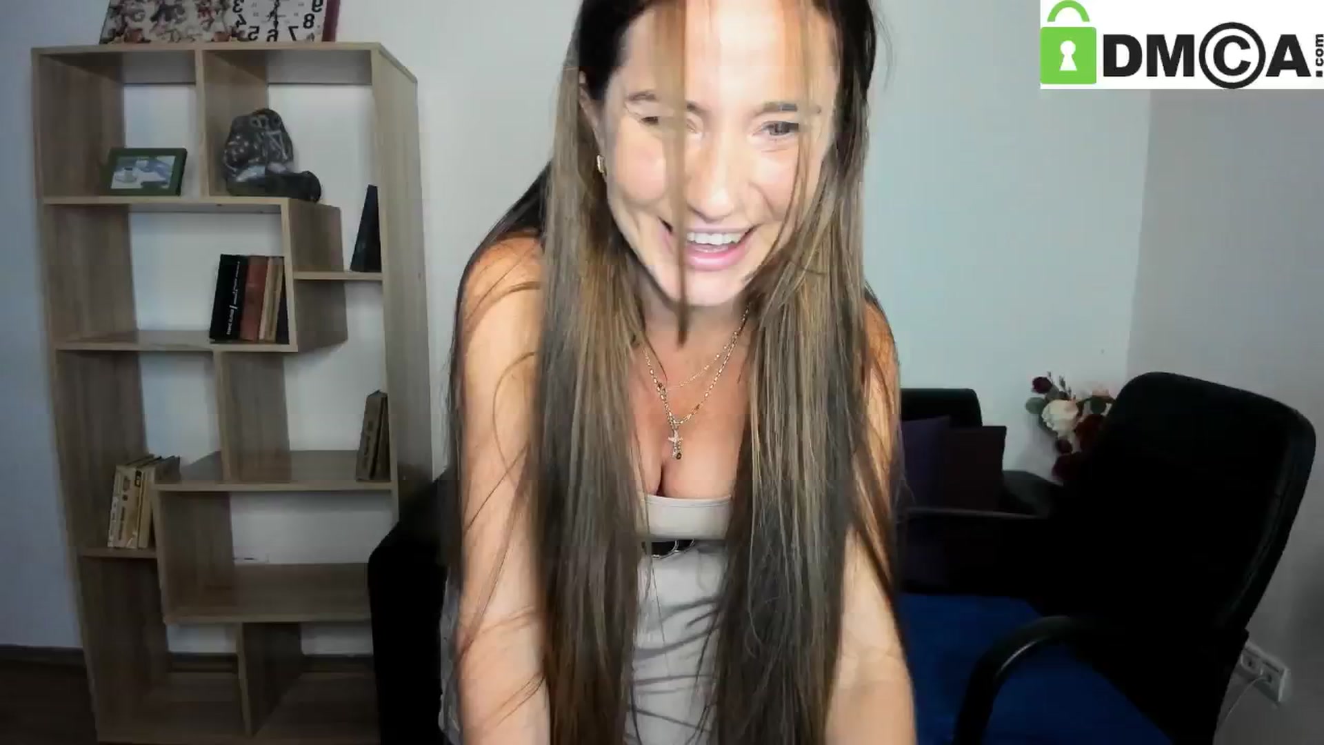 Gallery image thumbnail from Tilly_Casti's myfreecams stream on, 08/16/2024, 13:26 image 13 of 20