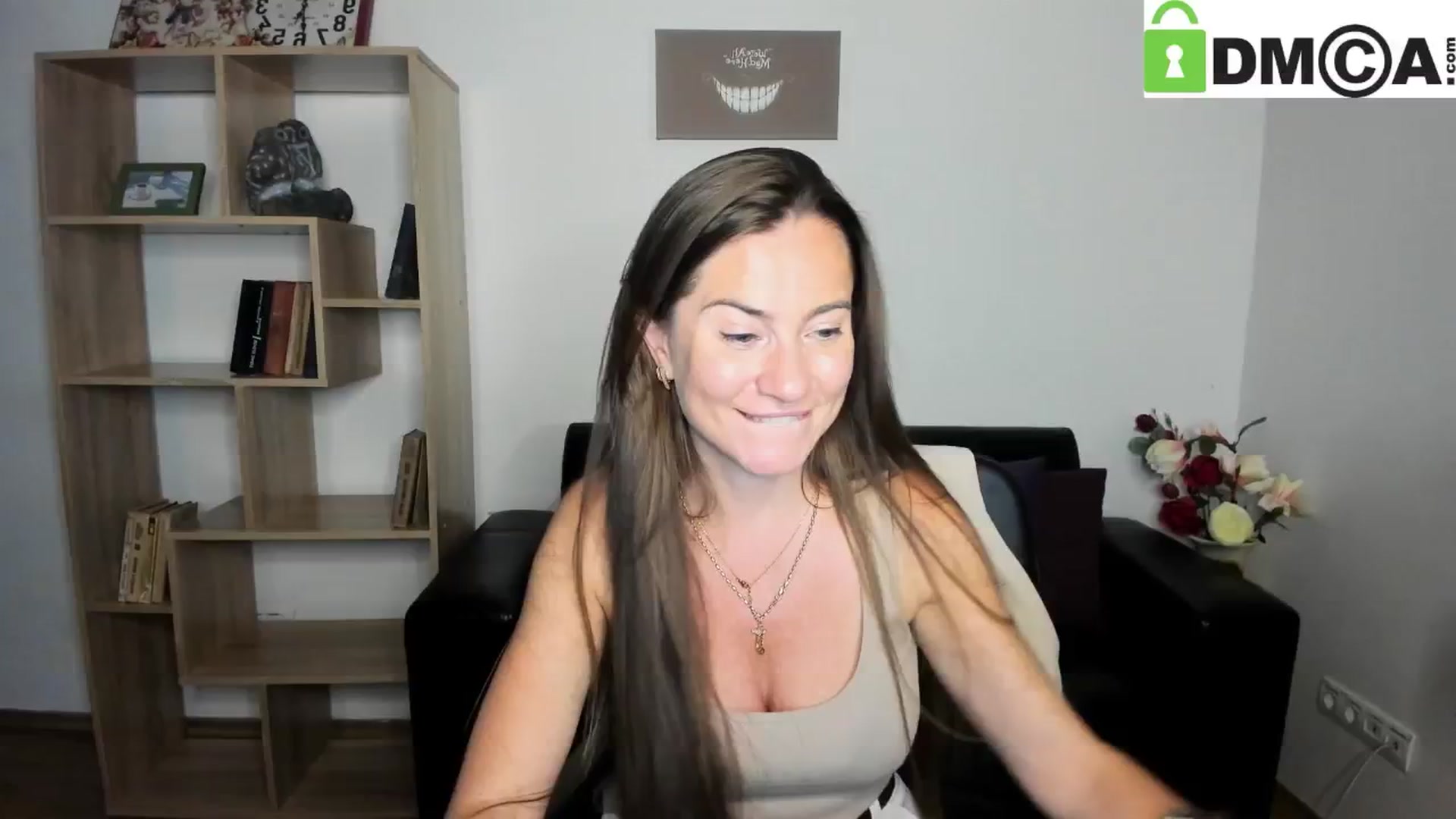 Gallery image thumbnail from Tilly_Casti's myfreecams stream on, 08/16/2024, 13:26 image 17 of 20