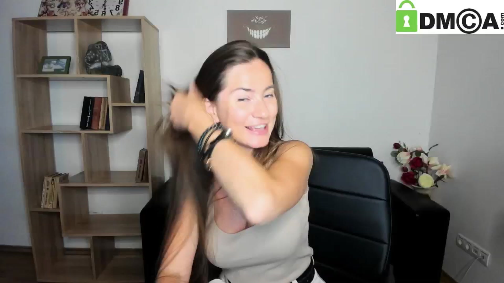 Gallery image thumbnail from Tilly_Casti's myfreecams stream on, 08/16/2024, 13:26 image 5 of 20