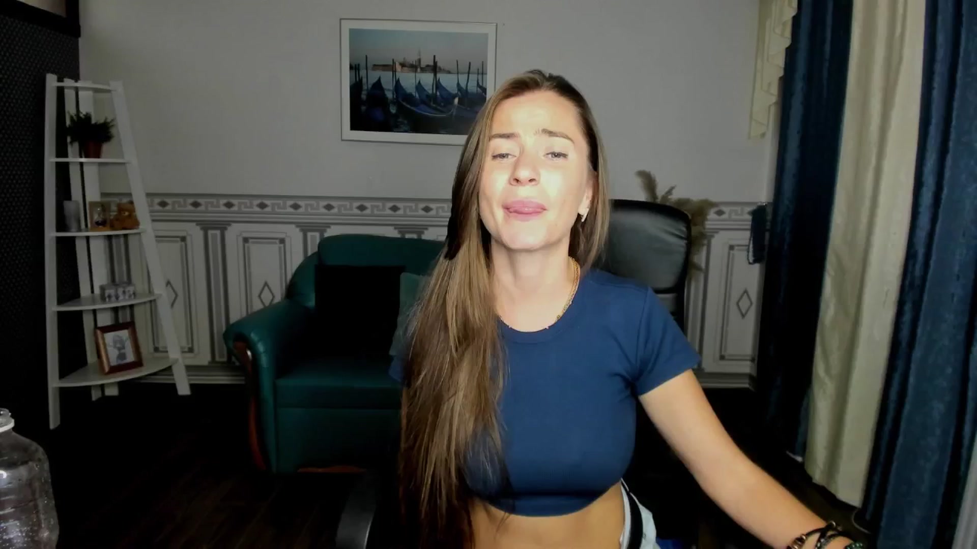 Gallery image thumbnail from Tilly_Casti's myfreecams stream on, 08/21/2024, 17:10 image 4 of 20