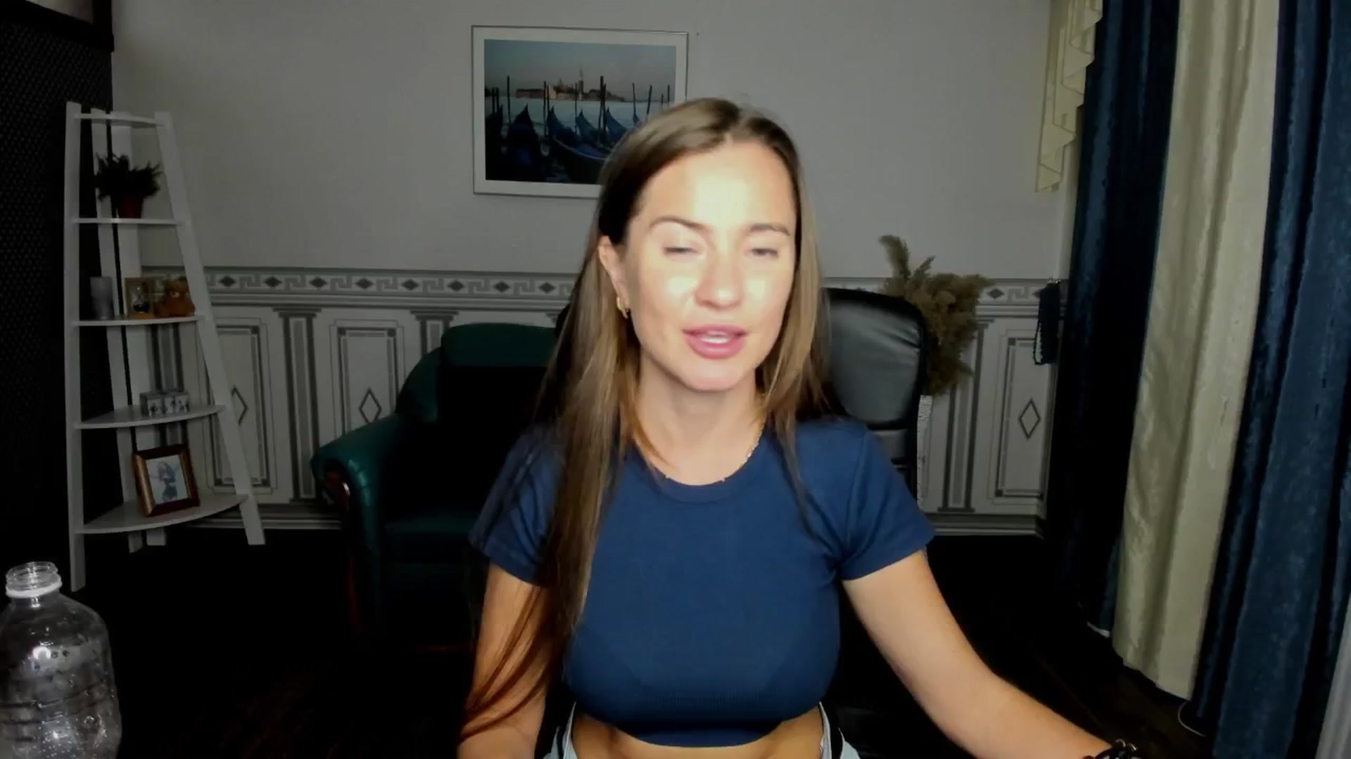 Gallery image thumbnail from Tilly_Casti's myfreecams stream on, 08/21/2024, 17:10 image 8 of 20