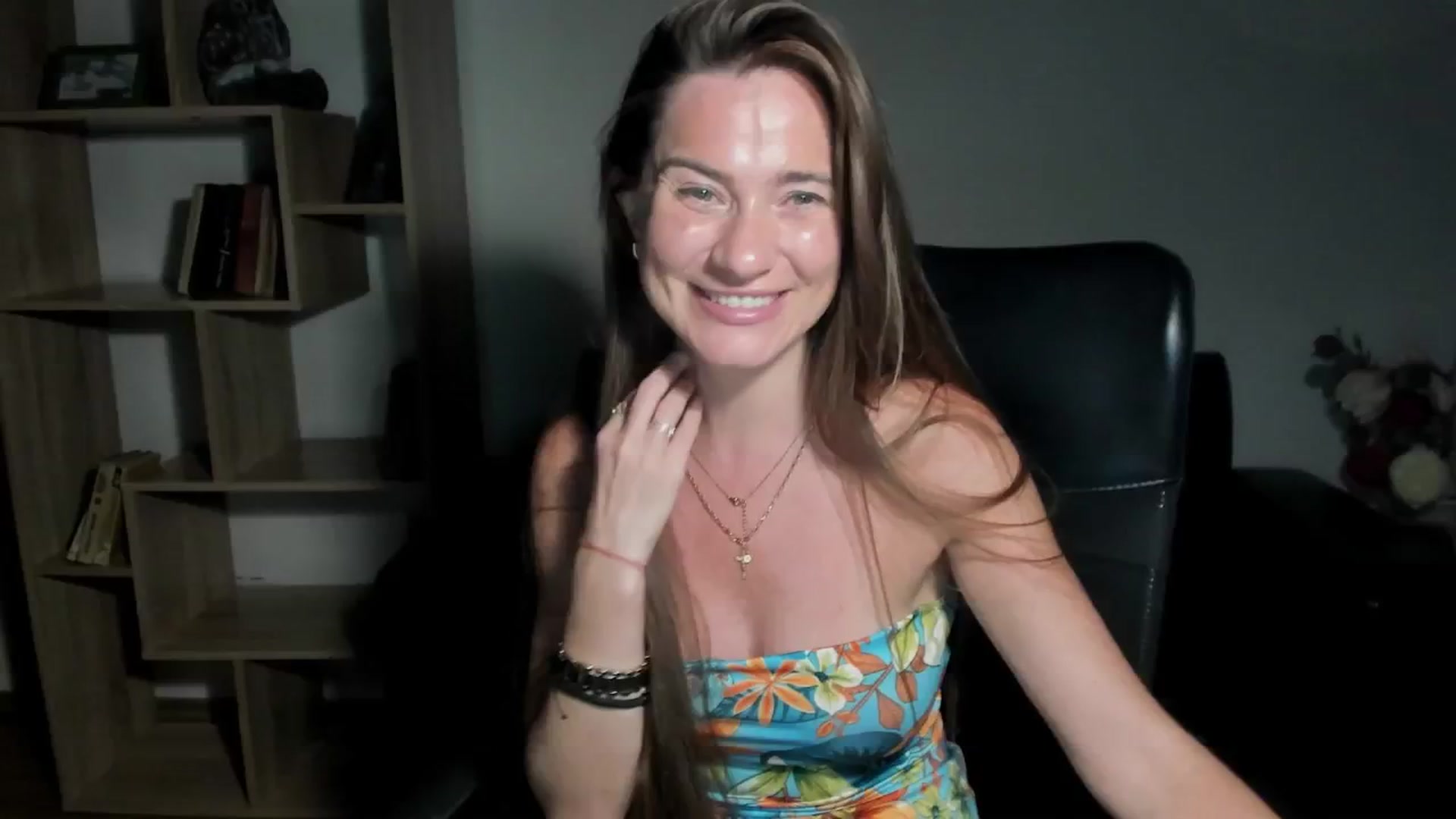 Gallery image thumbnail from Tilly_Casti's myfreecams stream on, 08/31/2024, 17:20 image 19 of 20