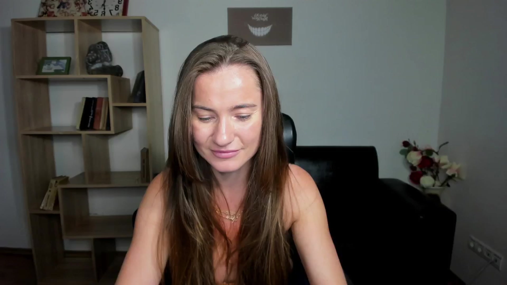 Gallery image thumbnail from Tilly_Casti's myfreecams stream on, 09/13/2024, 12:56 image 5 of 20
