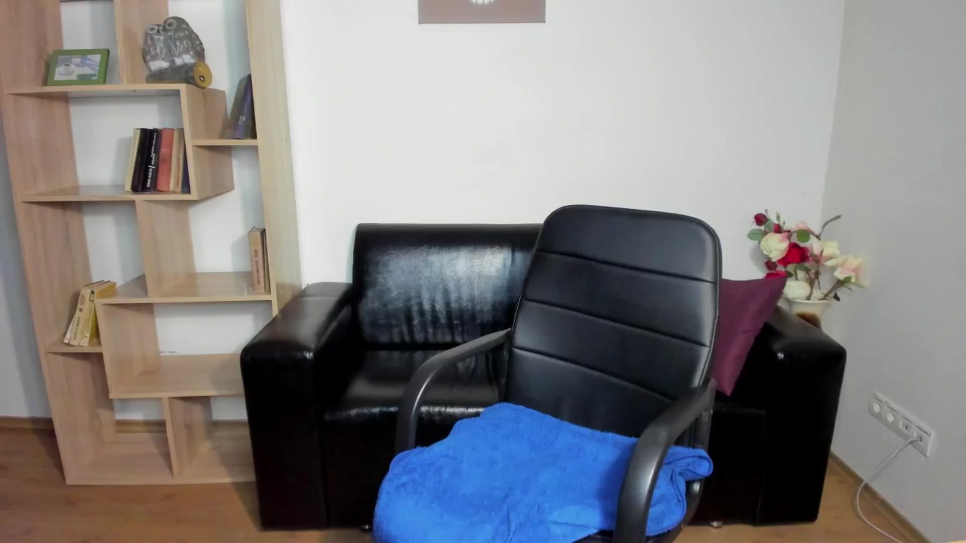 Gallery image thumbnail from Tilly_Casti's myfreecams stream on, 09/15/2024, 17:00 image 2 of 20
